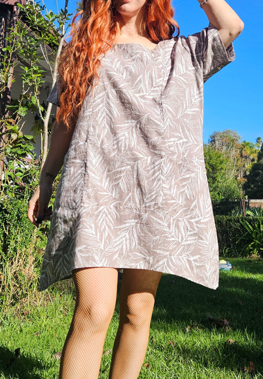 VIRTUELLE ts TAKING SHAPE  Dress Top Tunic  Sz 12 /  Leaf Linen/Cotton Top