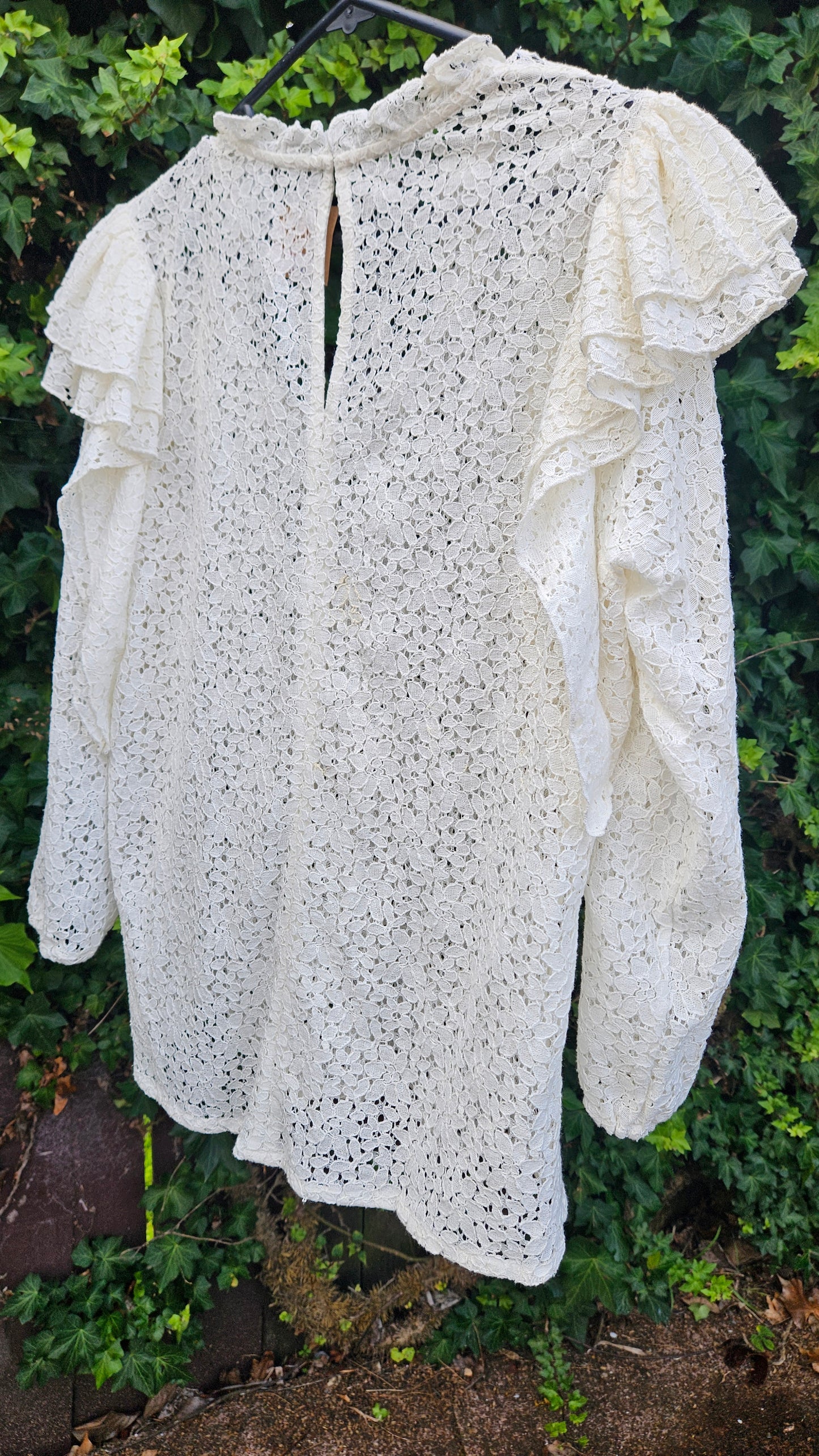 Lace top Women's blouse - Used Top preloved