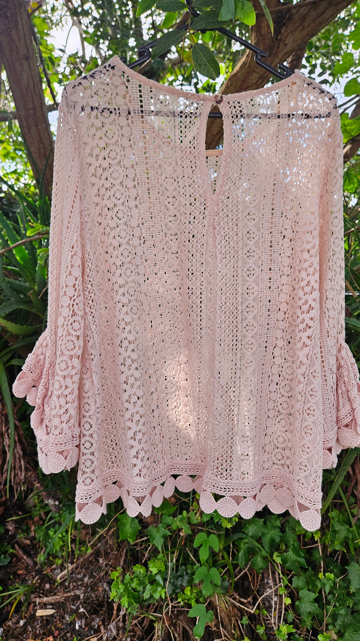 Italian Bohemian Lace top Women's blouse - Used Top preloved