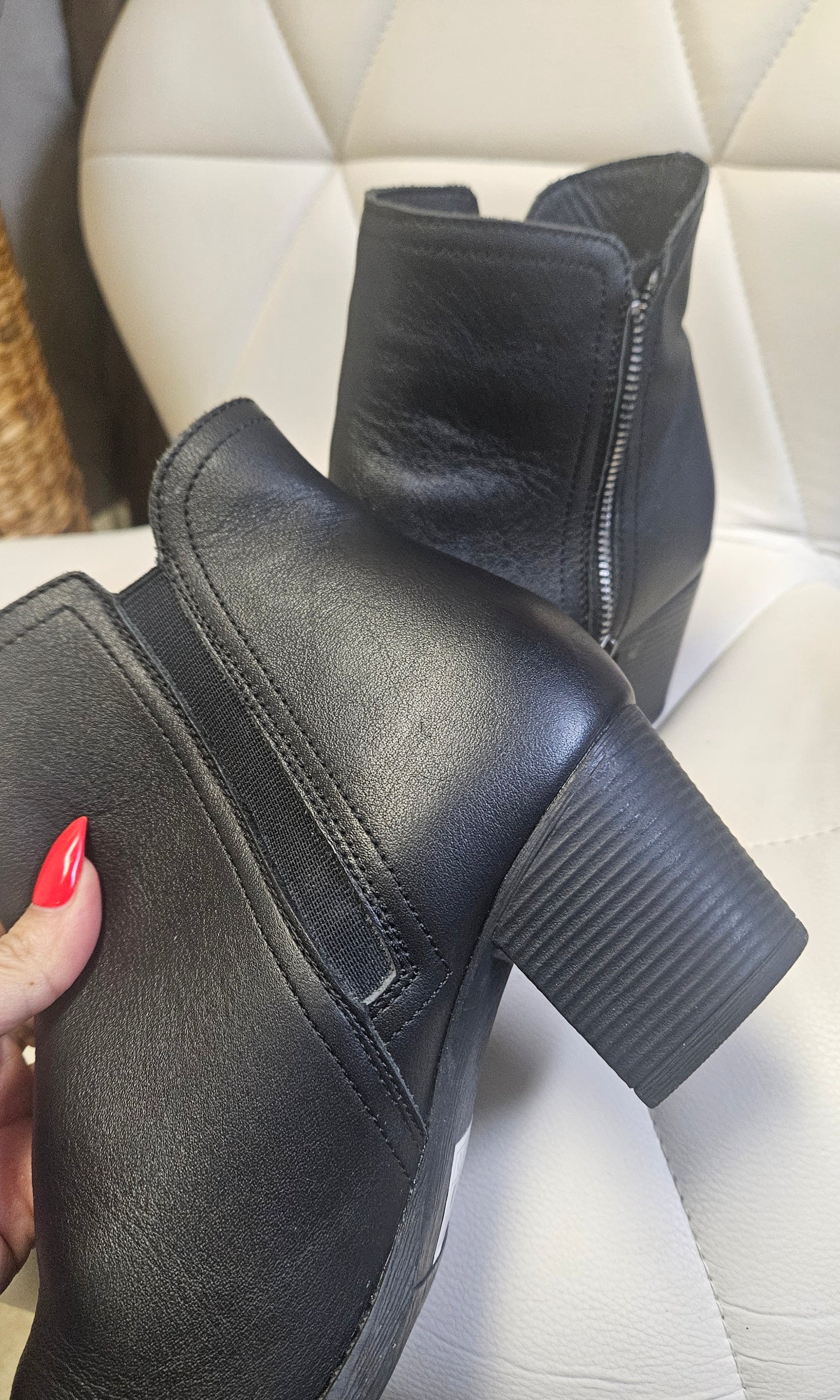 Women’s Ankle Boots Size 8 Preloved boots