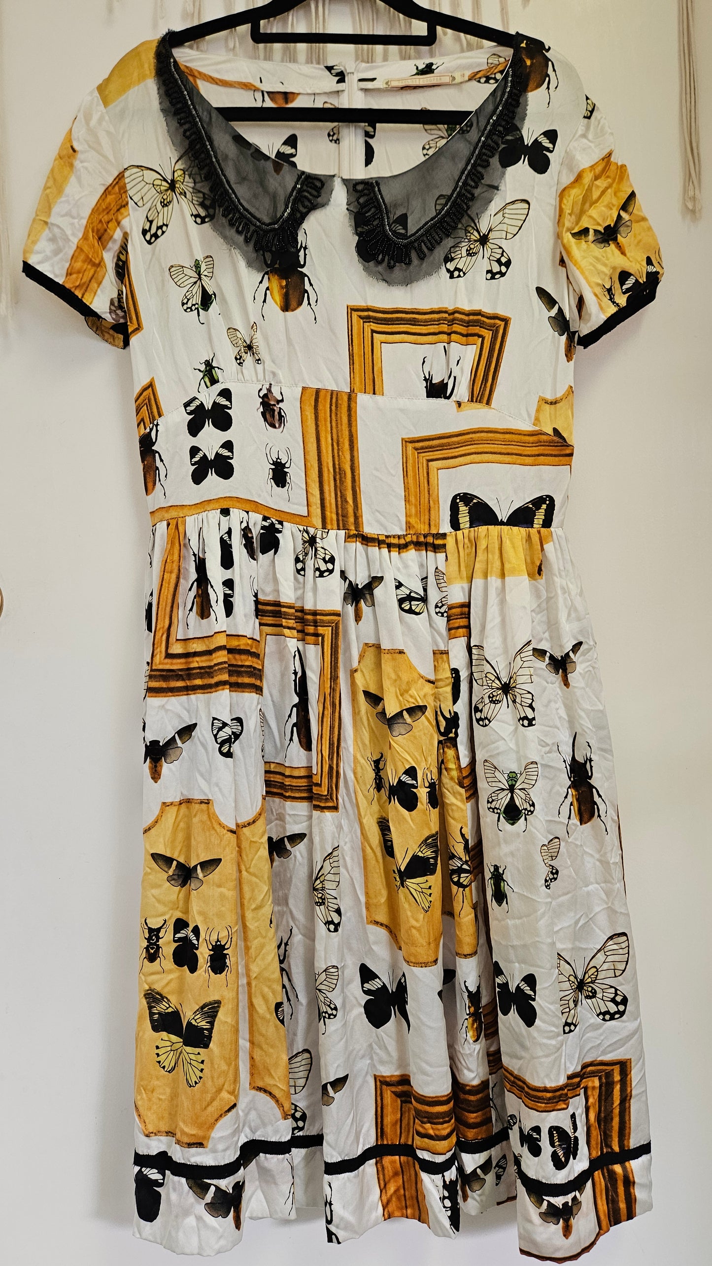 Trelise Cooper Silk butterfly Dress Size 10. Second hand Dress.