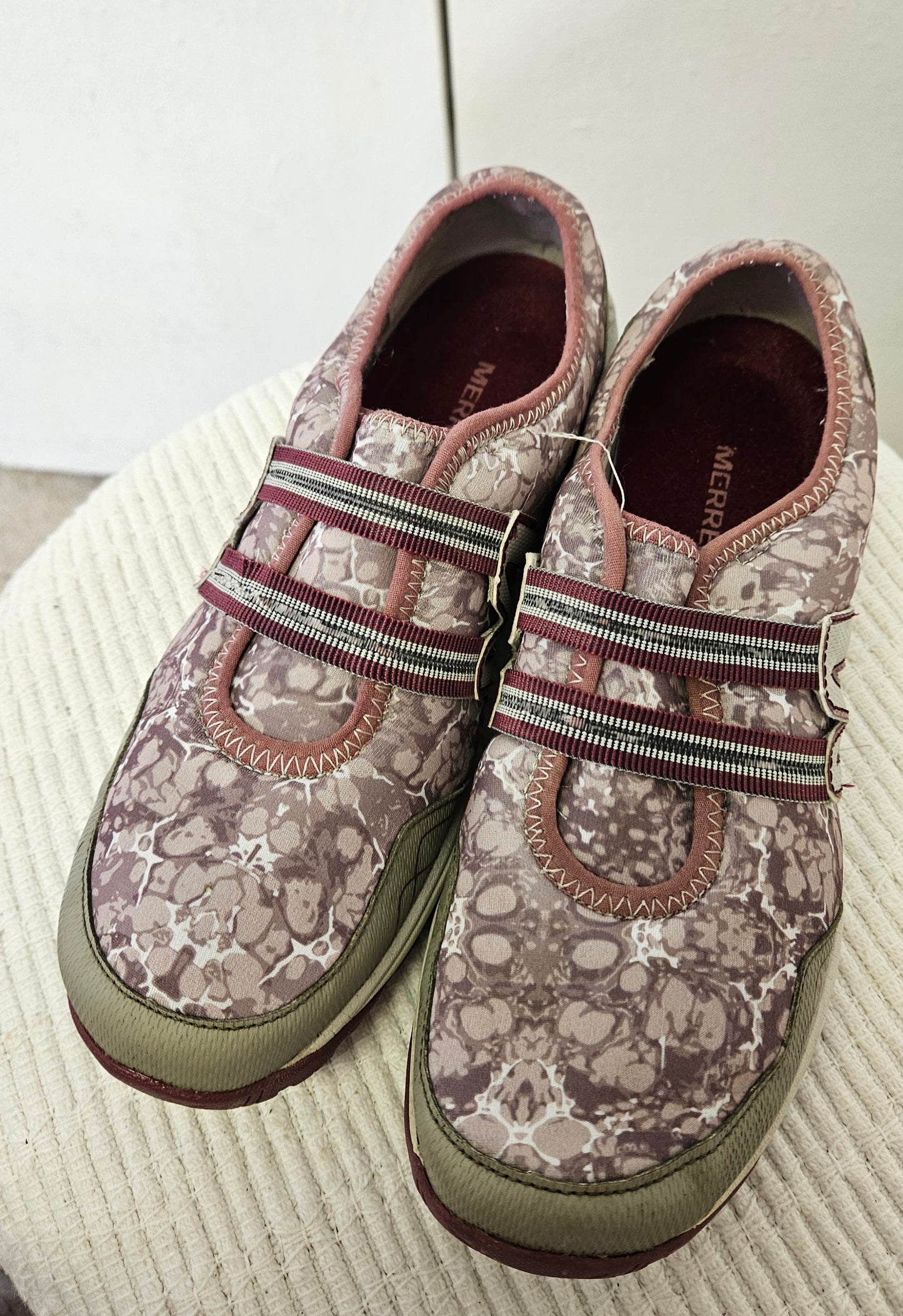 Merrell Kamori Eden Sneaker Shoes Womens shoes size 39/8.5