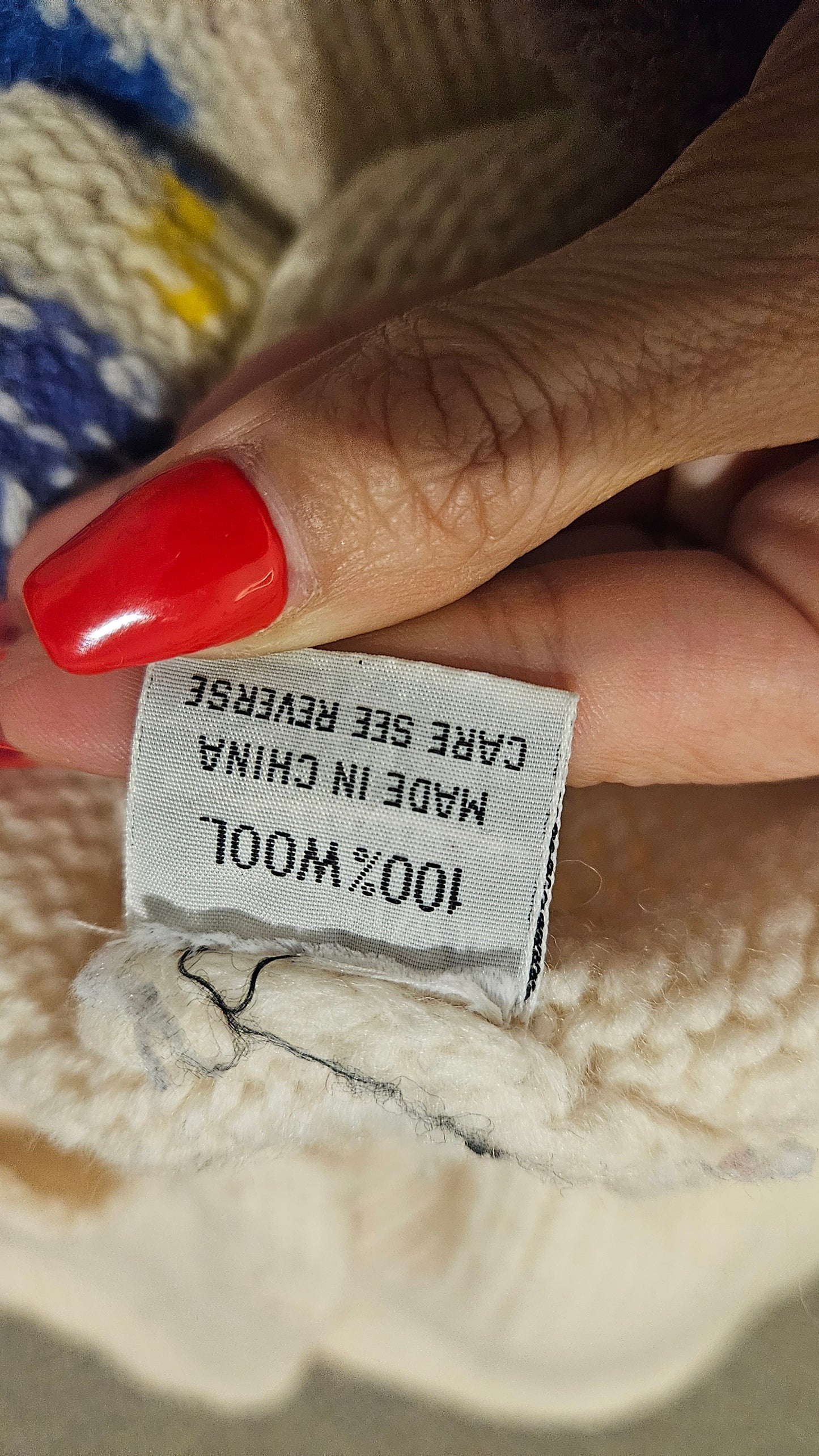 Vintage 100%wool sweater - Top