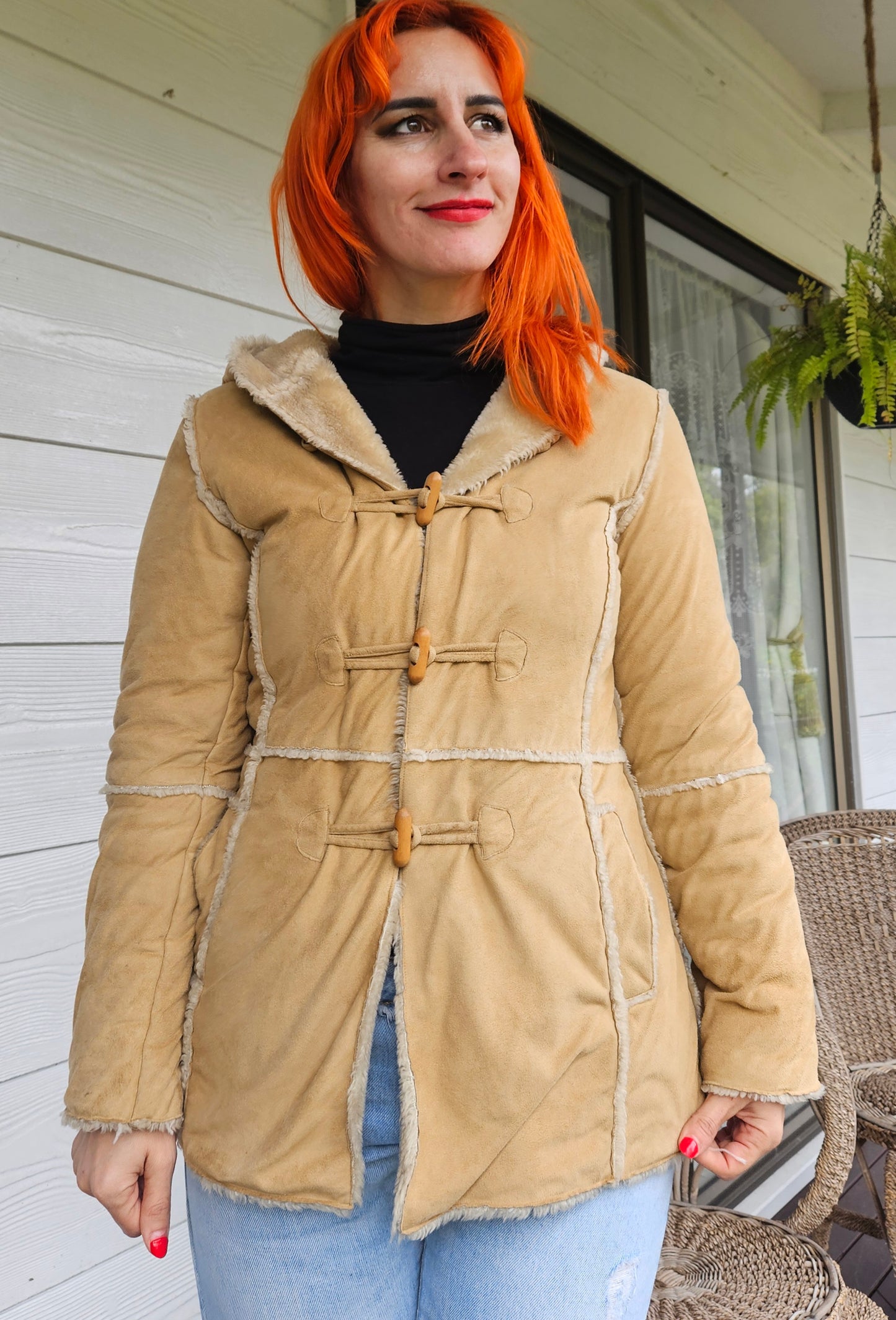 Fluffy tan Coat - Preloved Faux Fur Retro Style - Size 8. Fur Coat