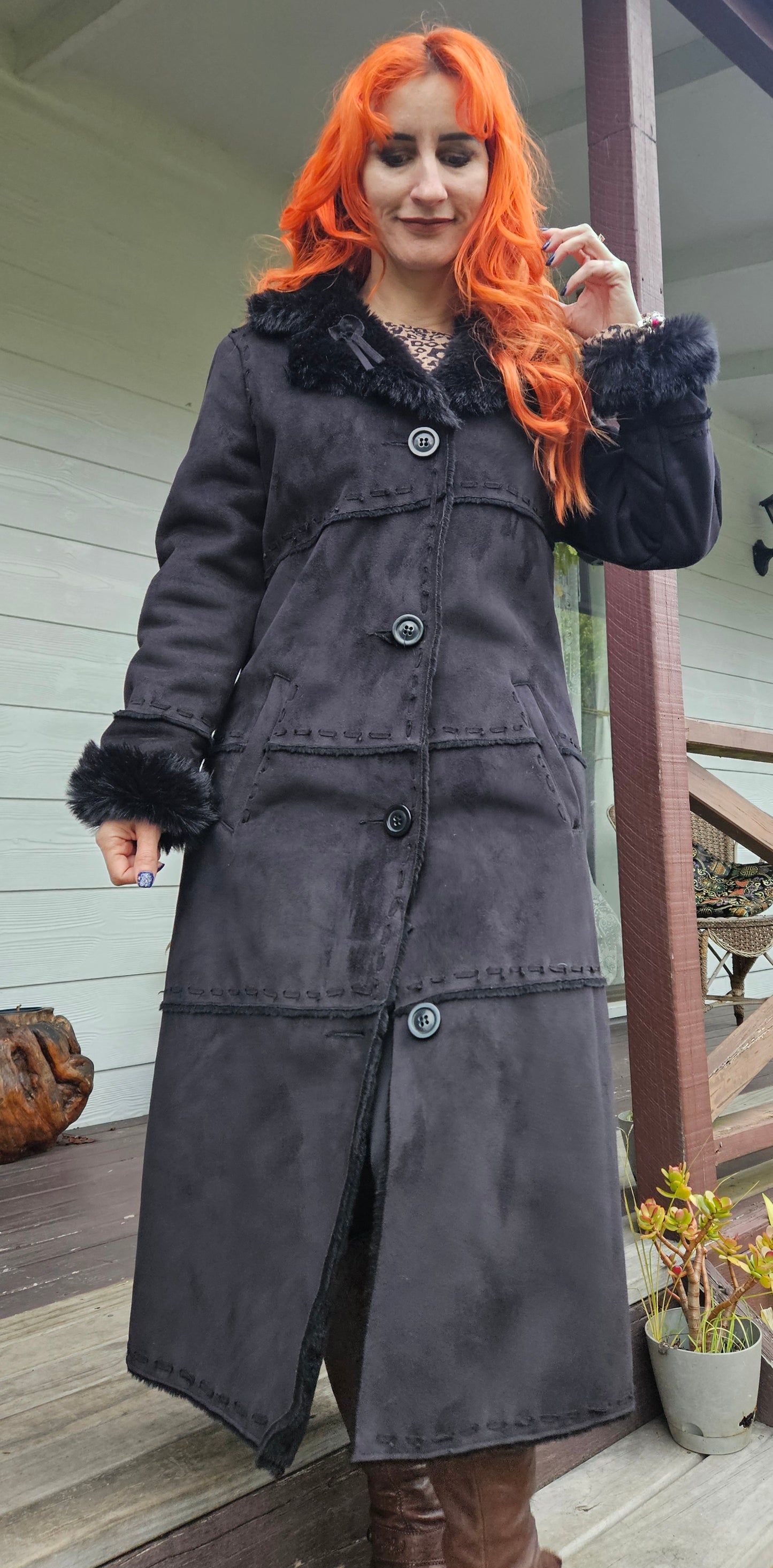 Long Coat Black Faux Fur Retro Style - Size 12