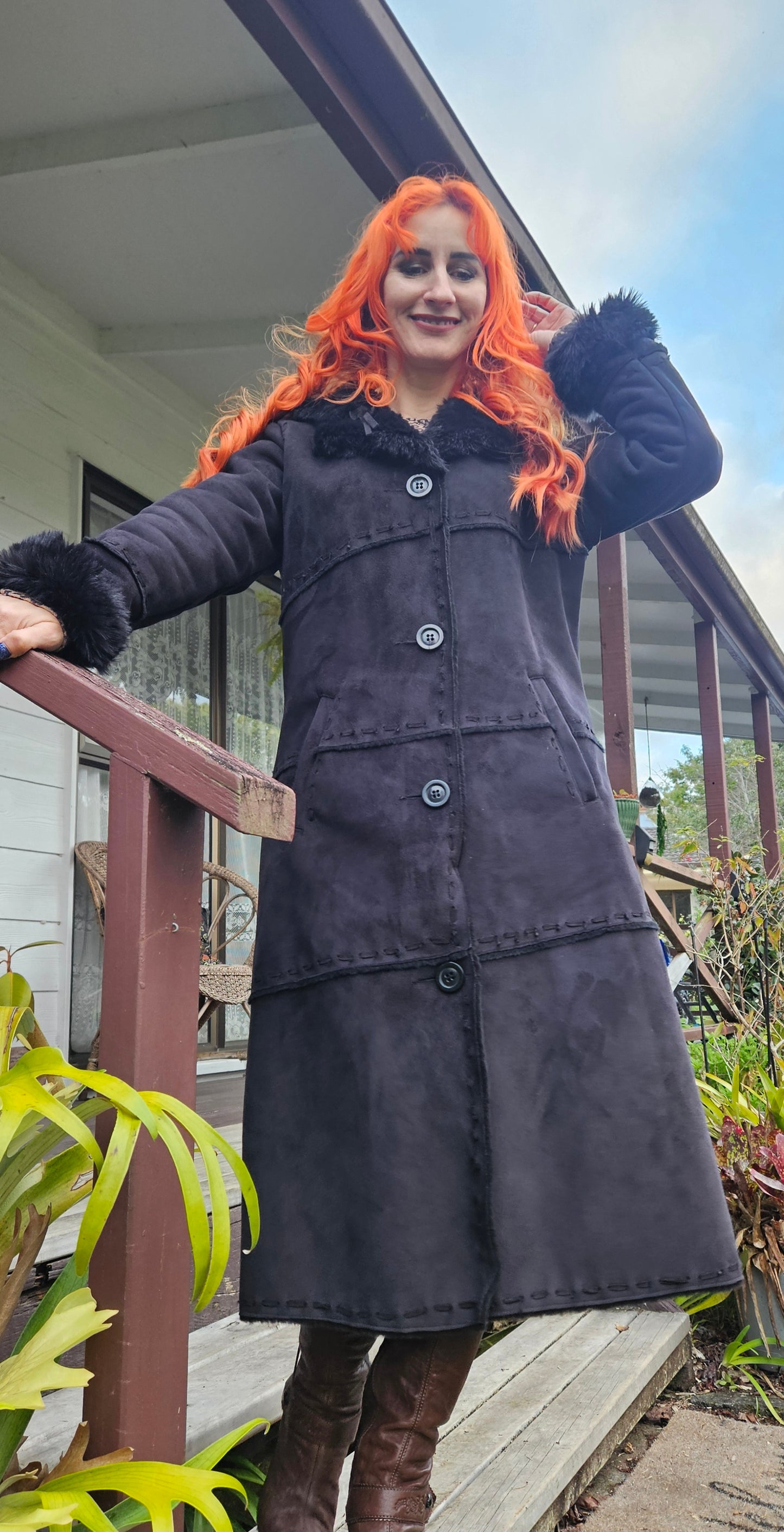 Long Coat Black Faux Fur Retro Style - Size 12