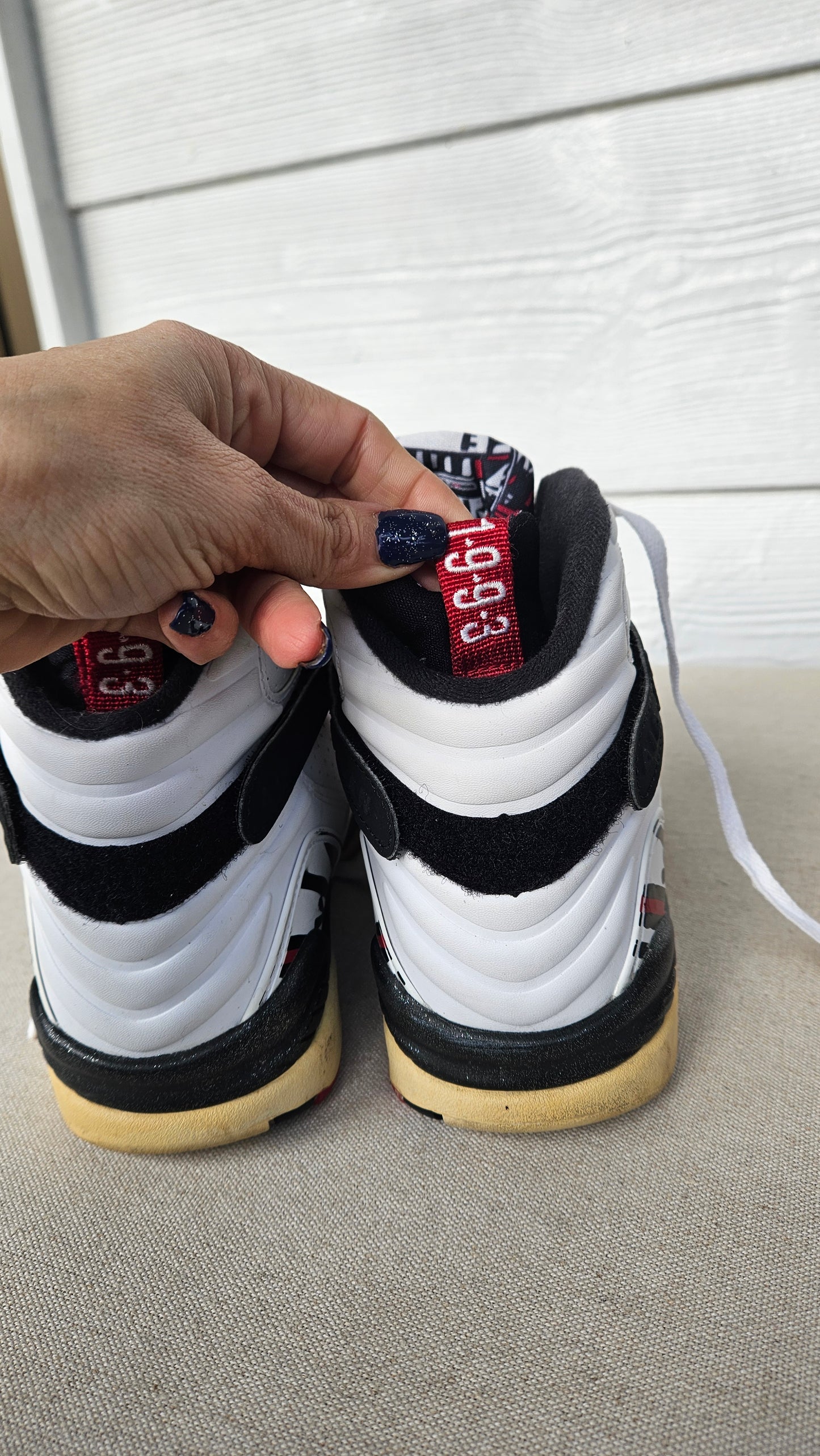 Nike Air Jordan 8 Retro Bugs Bunny Size US 9-42.5 EU. 2013 White Red Black Nike Sneakers Preloved Shoes