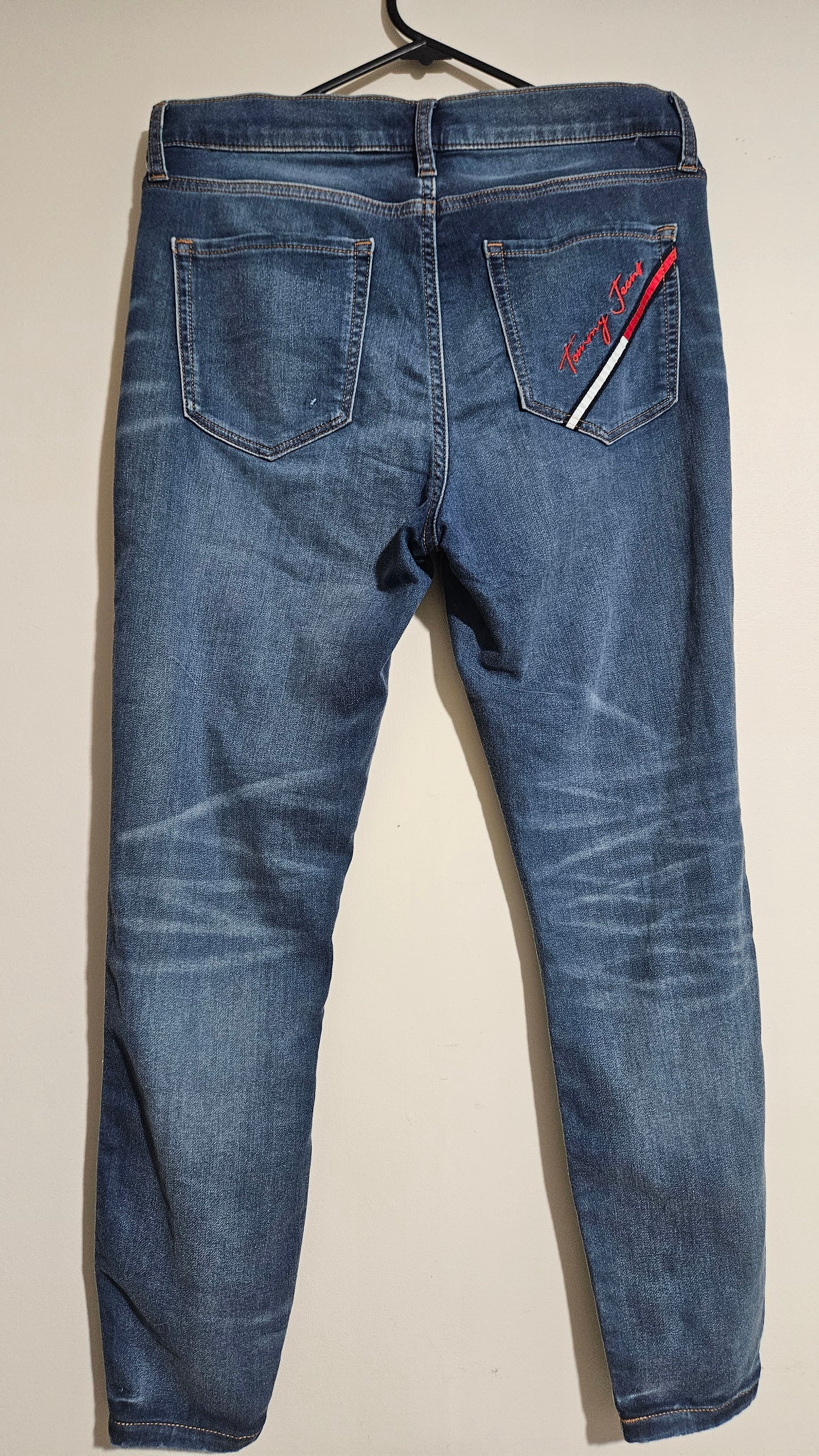 Tommy Hilfiger High Rise Stretch Legging Jeans Ripped sz 10 preloved Jeans