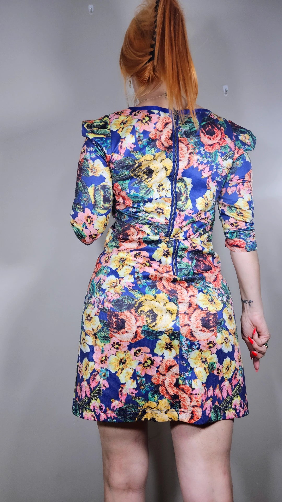 Floral Dress by Cooper - Short Dress Size 6.