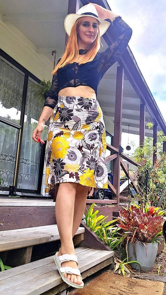 Stunning floral skirt by Vanilla Ink - High waisted skirt.