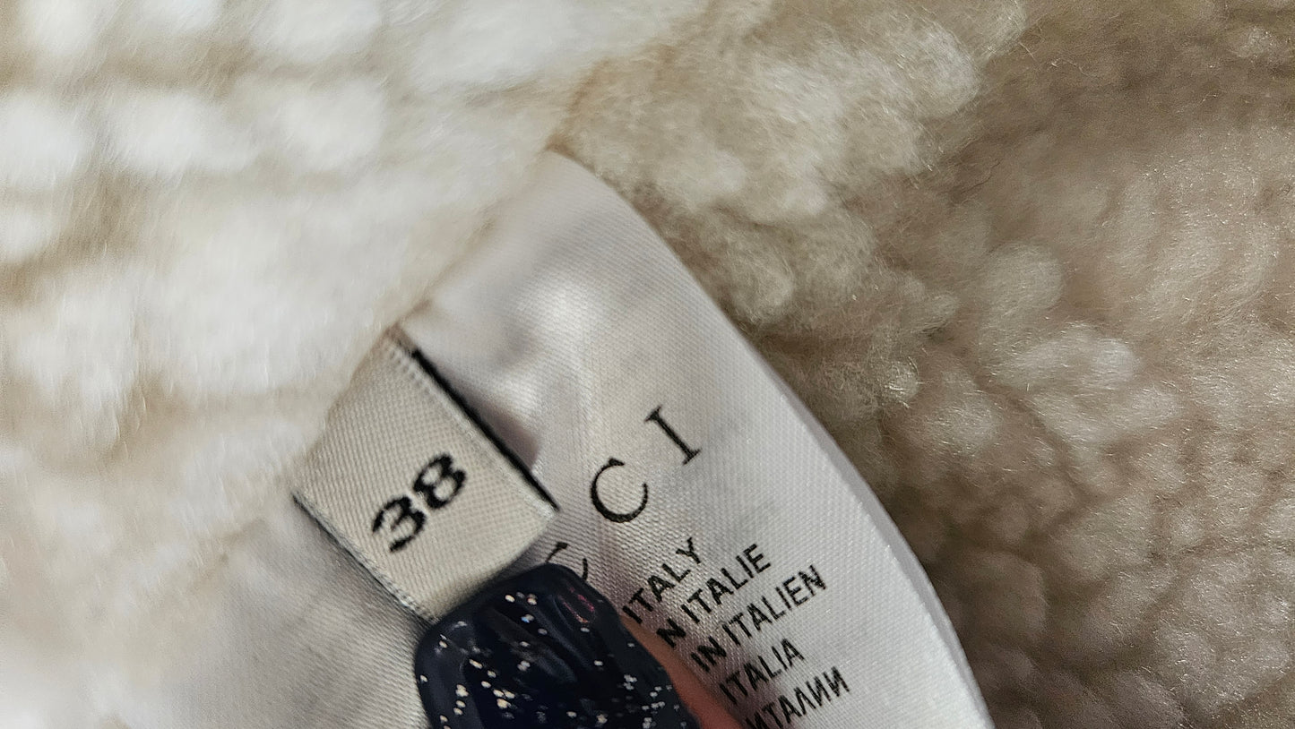 Authentic Gucci Jacket Size 38