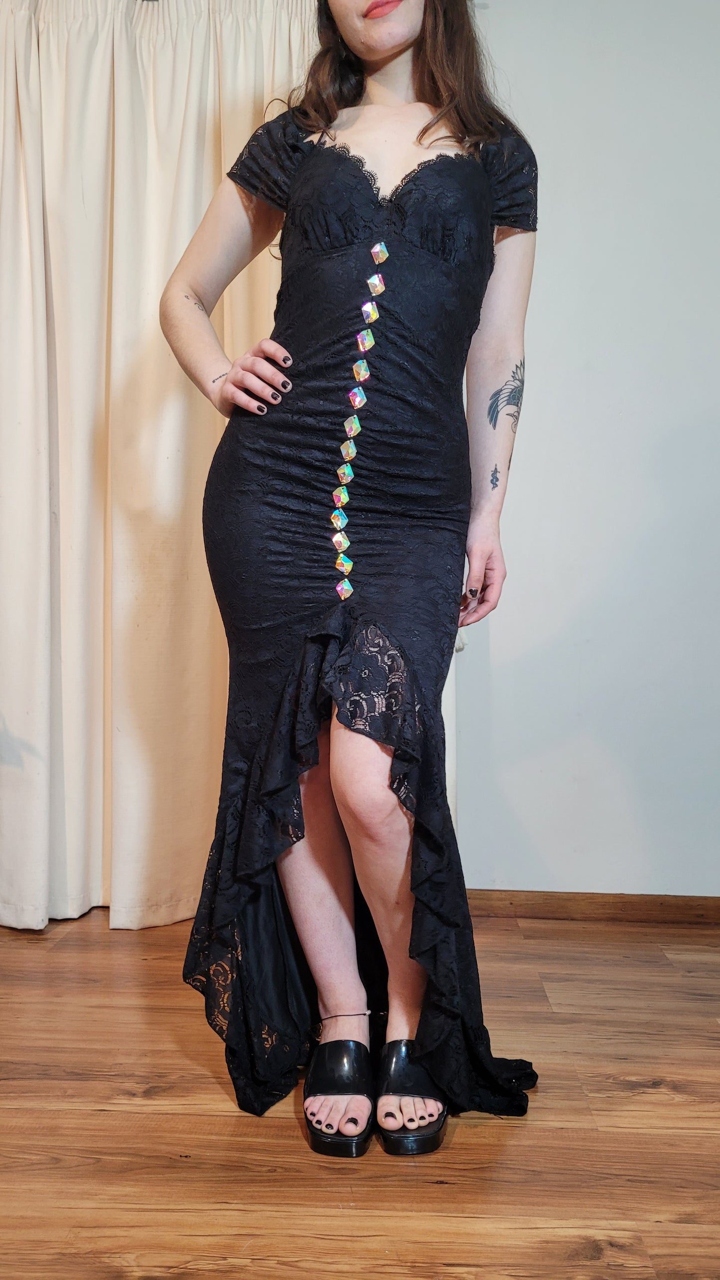 Stunning Vintage dress Evening Mermaid Lace Dress.