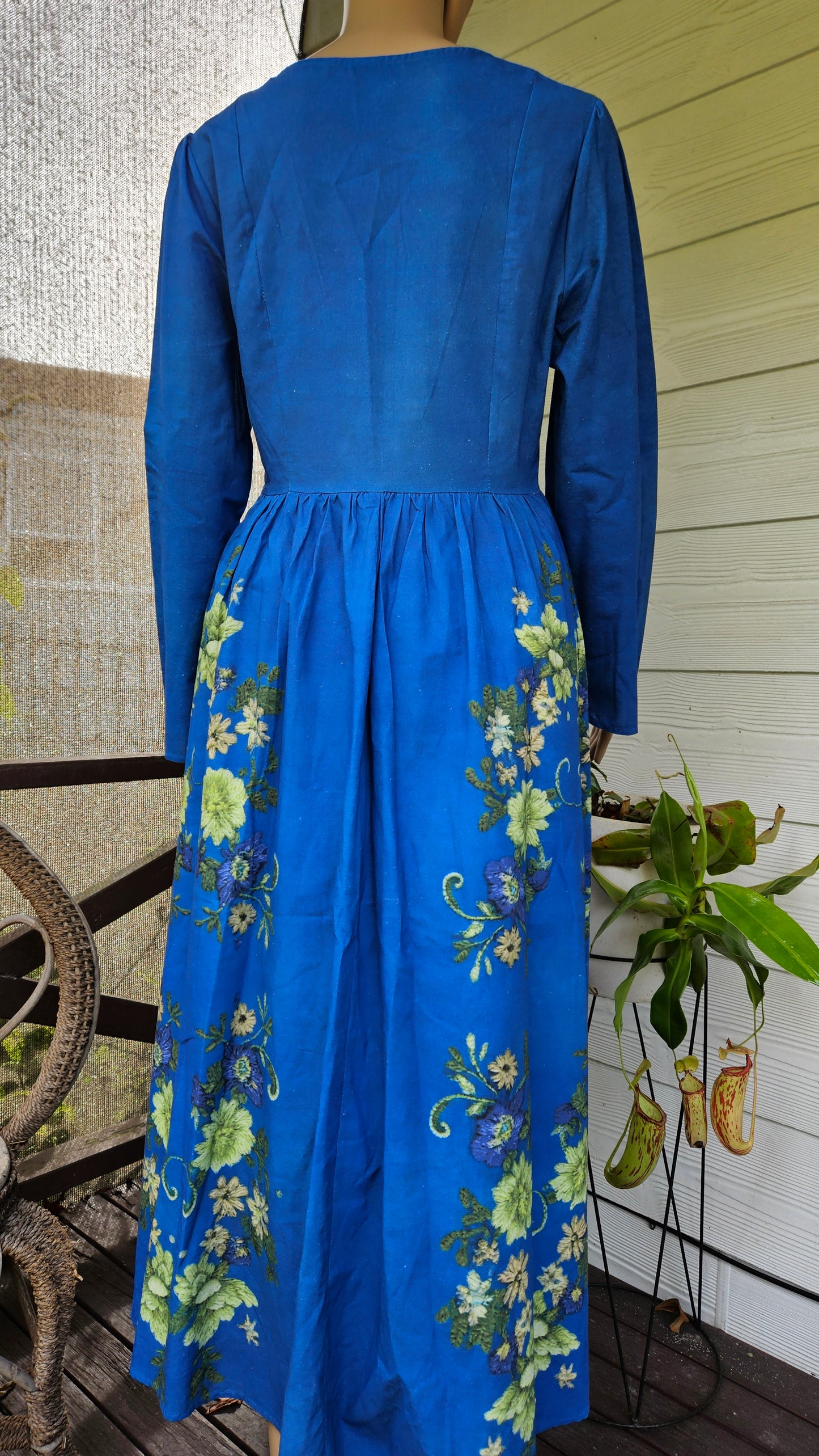 Lovely Camelia Vintage Floral Dress.