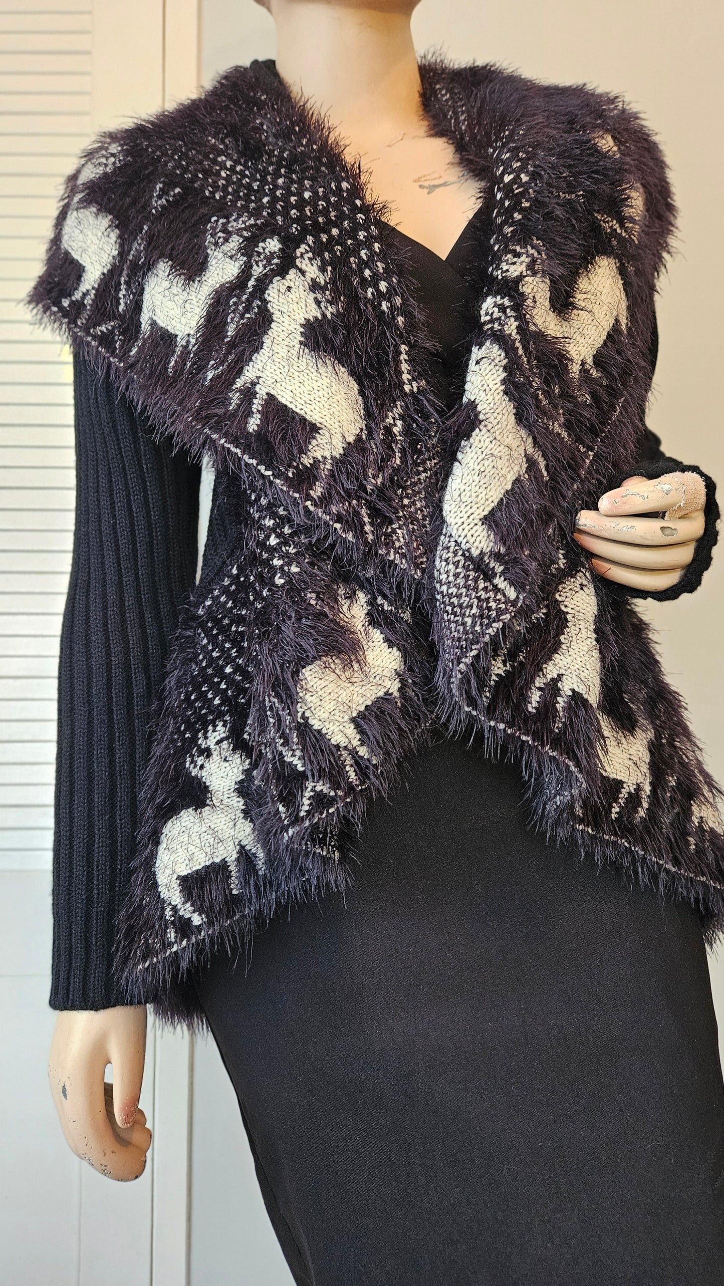 Cardi - Knitted Coat - ruffled Coat -Preloved Cardigan