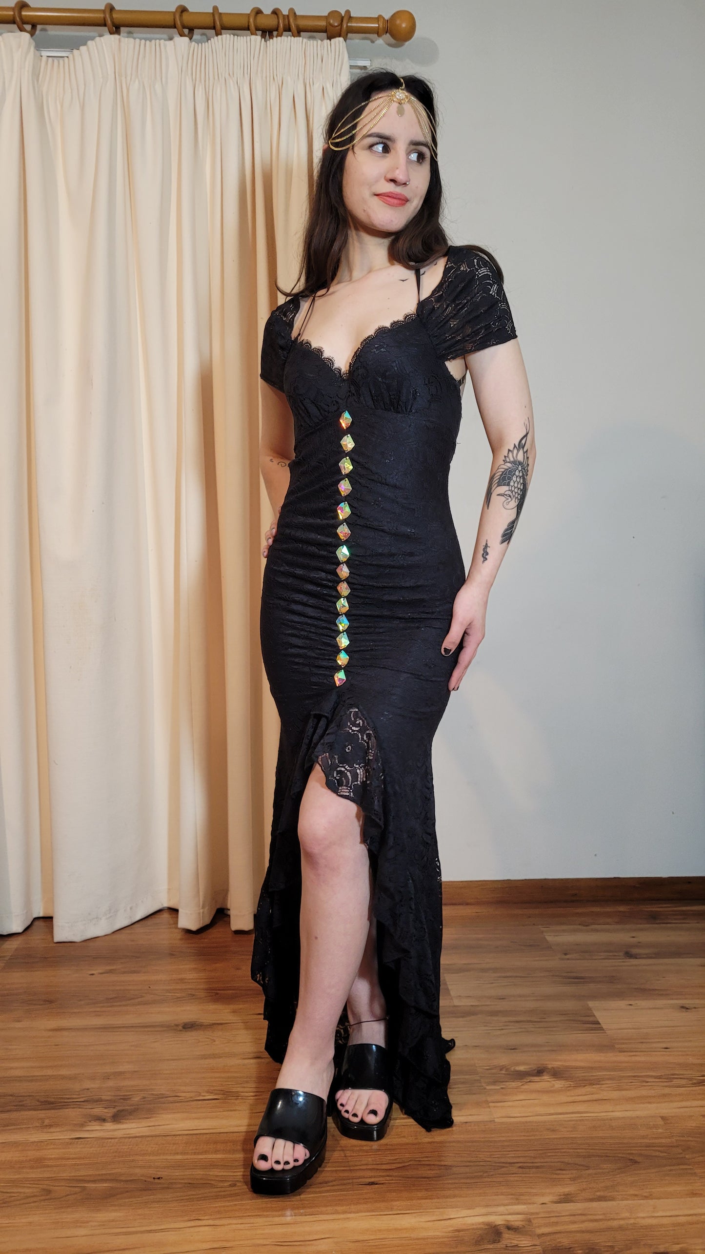 Stunning Vintage dress Evening Mermaid Lace Dress.