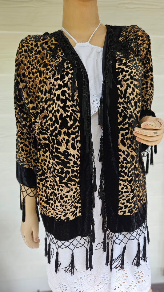 Lovely light Coat Animal Print style - Preloved Coat