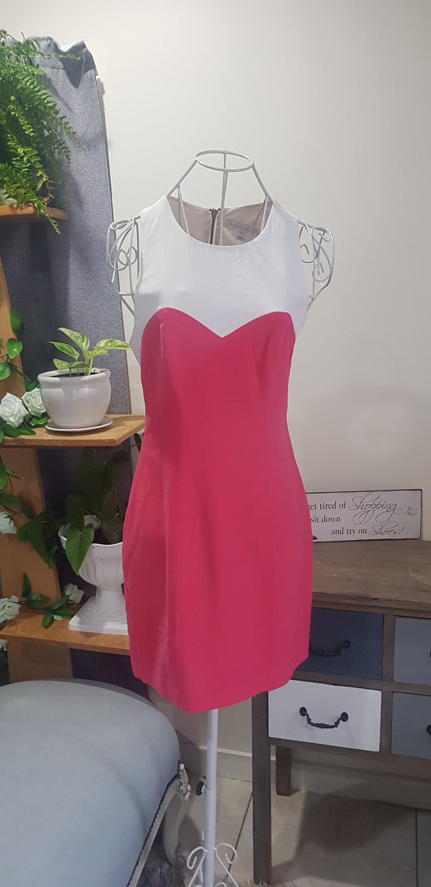 Lovely Hot pink Dress - Preloved dress - Thrift Store