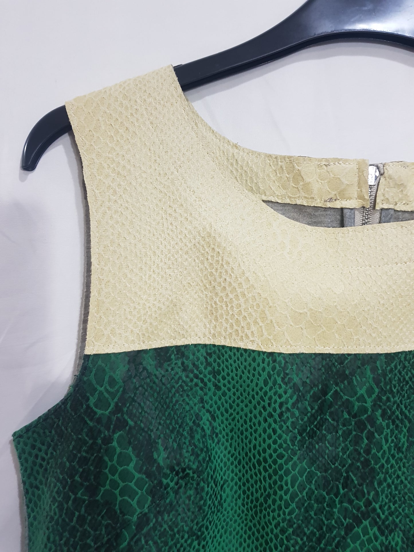 Armani Jeans Dress: Vintage Elegance in Size 38