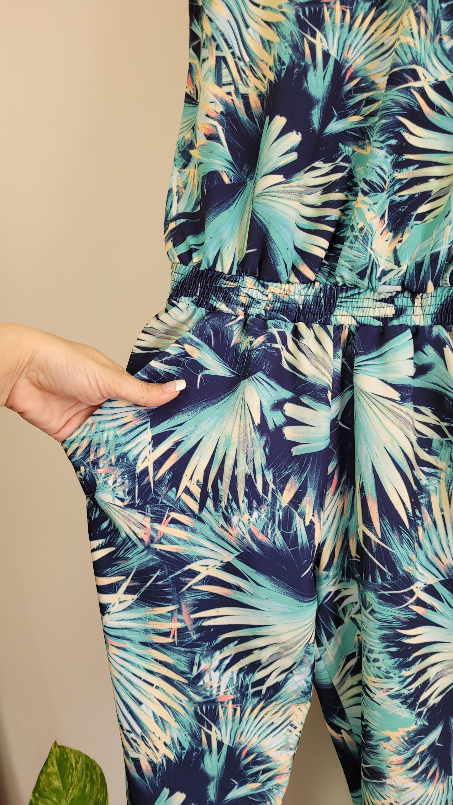 Beautiful Preloved Jumpsuit Size Small