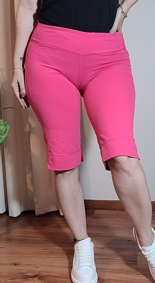 lululemon preloved shorts Stretch Walking Short in pink color size 10-12-14 in preloved condition in Auckland