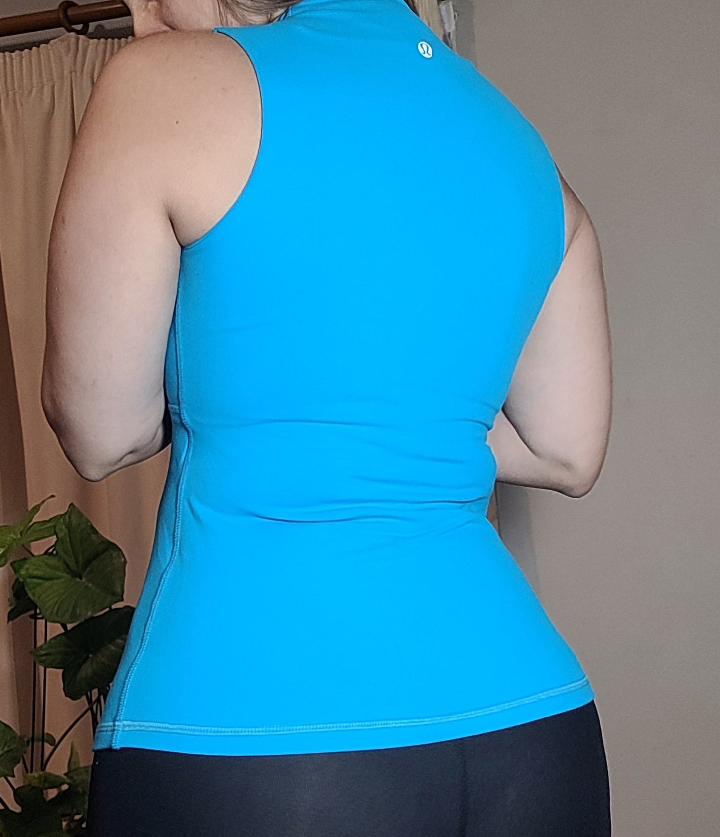 Lululemon whisper Tank Top