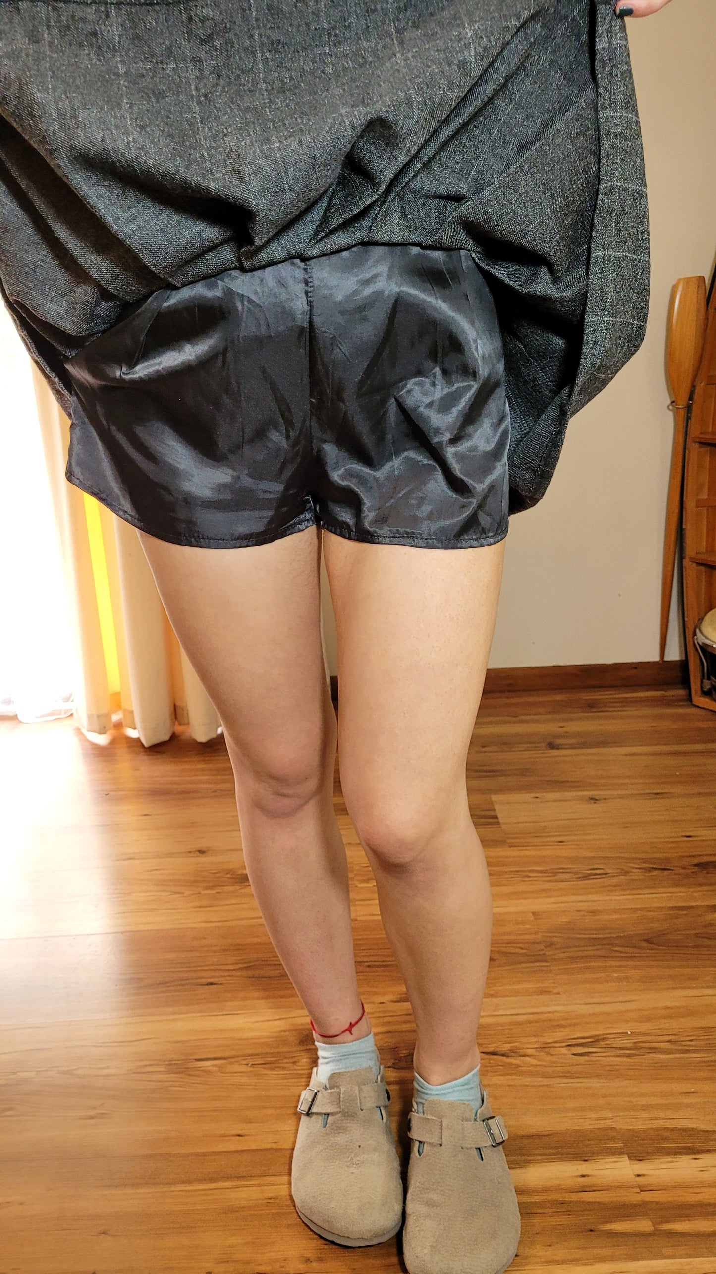 Plaid Mini Skort - Size L - A Versatile Must-Have!