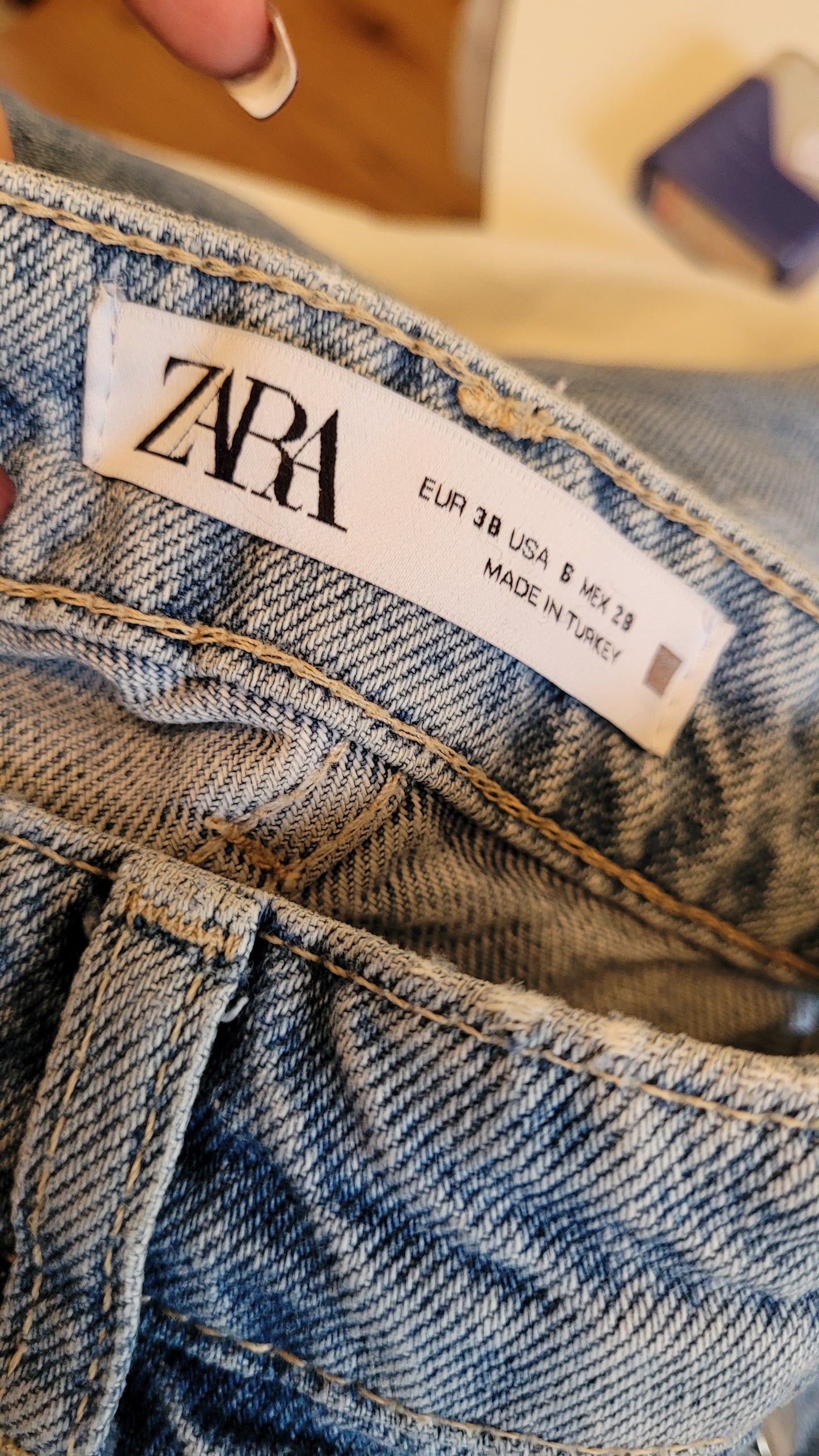 Preloved Jeans - Zara Denim pants Size 38