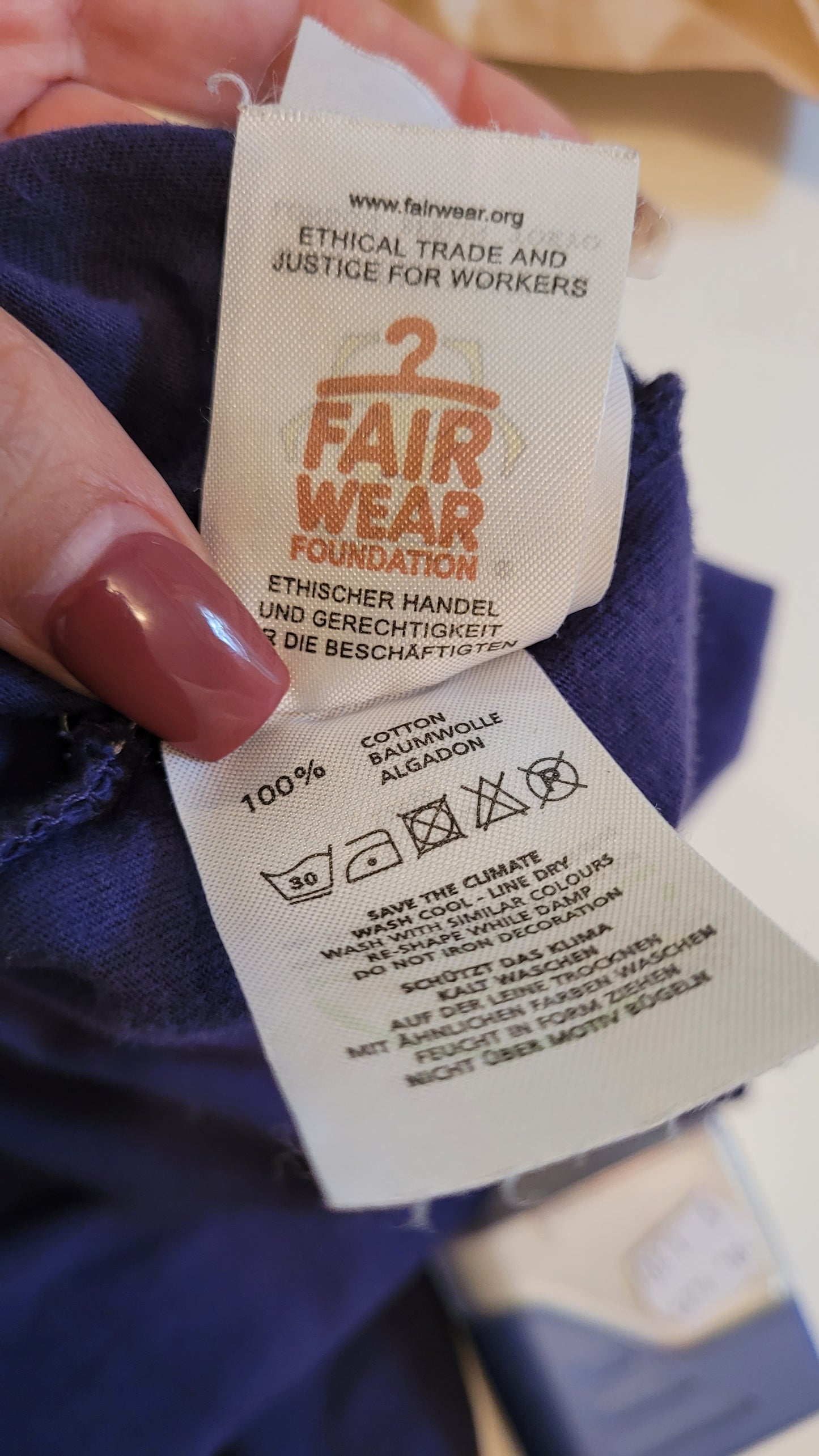 Retro style Tee -Top illustration in a popular boys’ comic that focused on the Second World War.