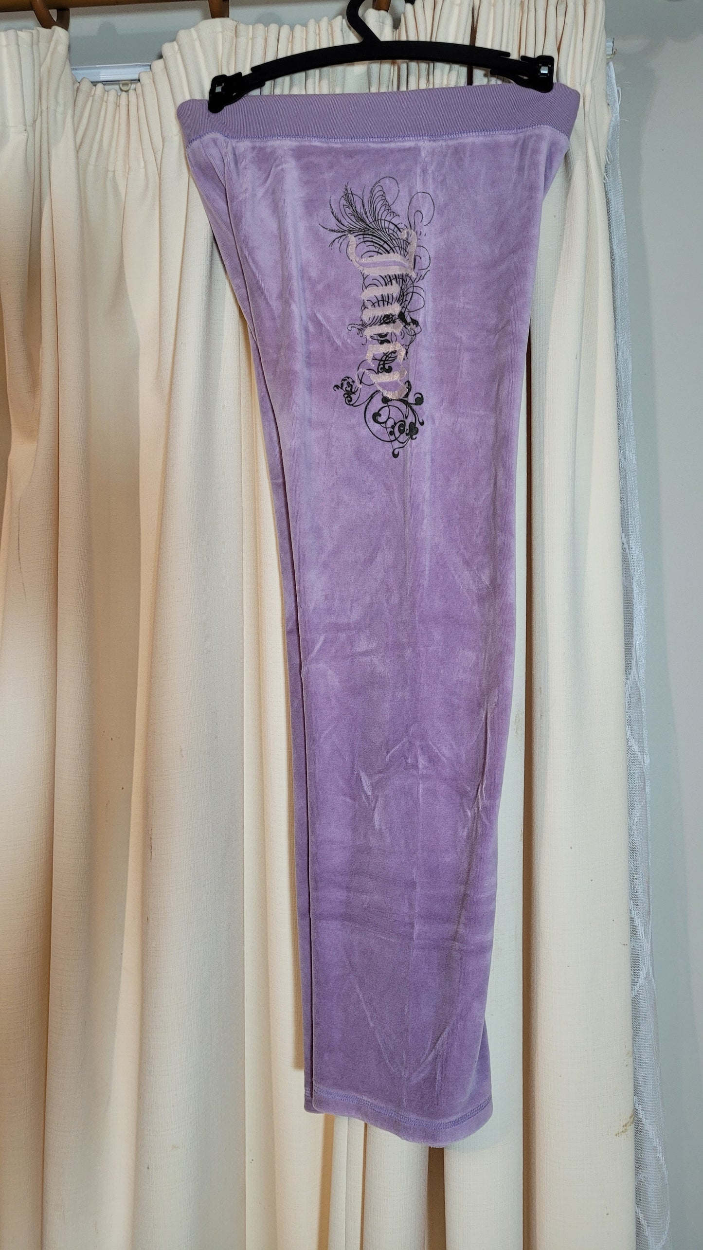 Born in the glamorous Usa Y2k Juicy Couture Pants vintage juicy trousers