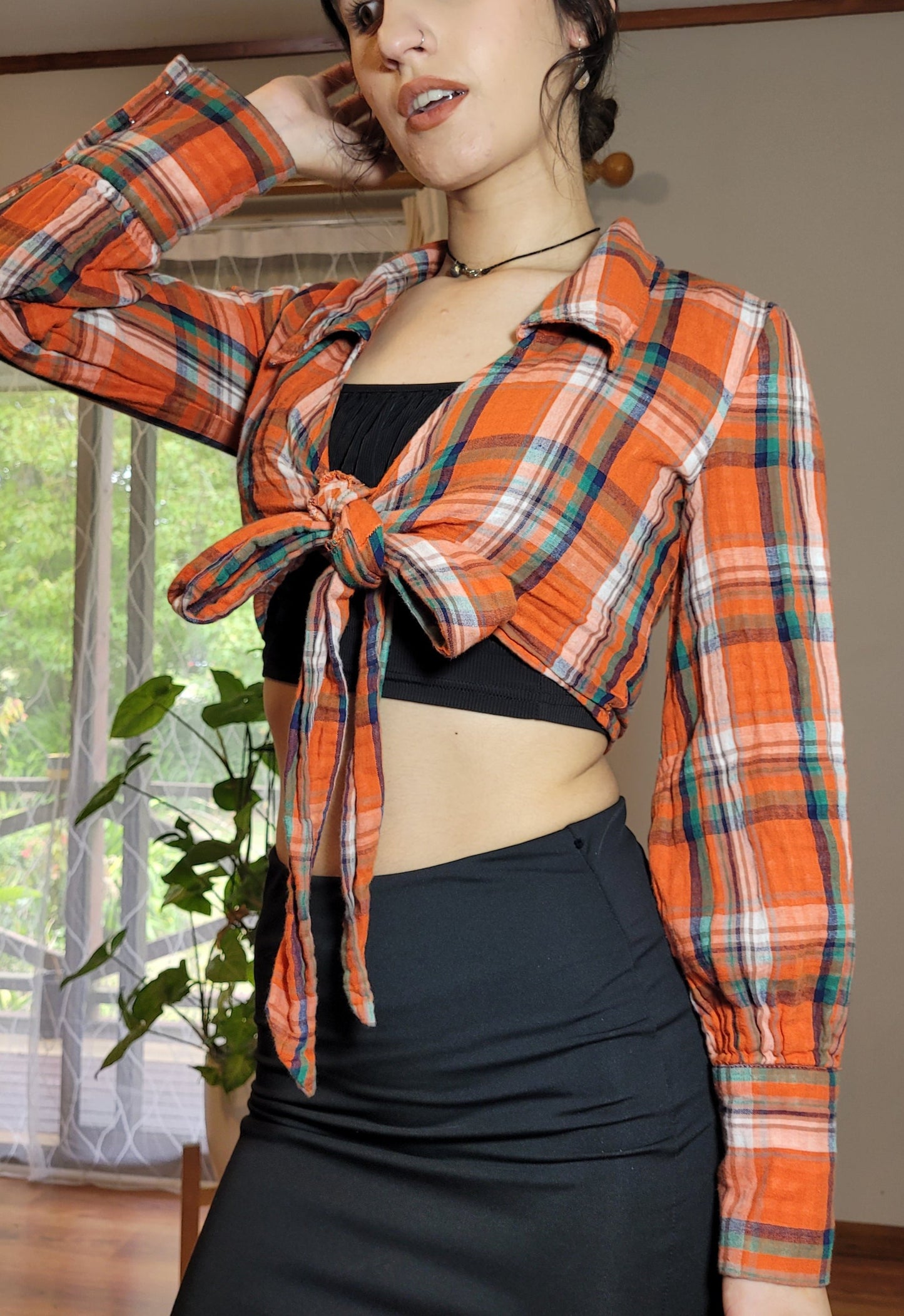 Knot Front Tie Shirt - Plaid Shirt - Cowgirl shirt