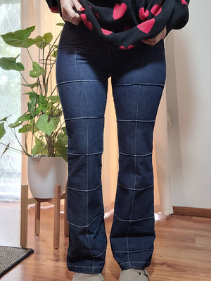 Descriptive image text