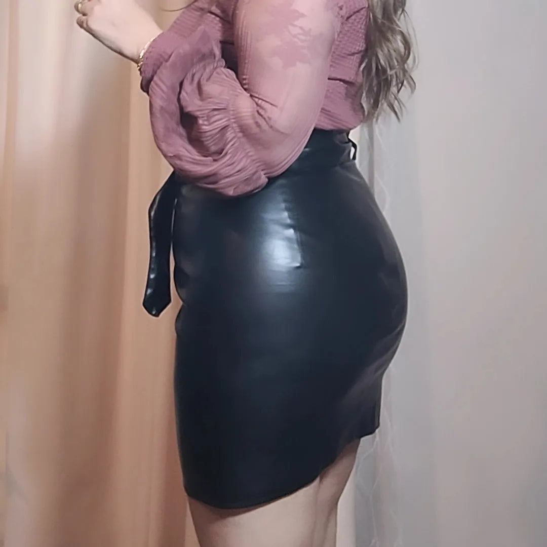 Faux leather skirt - high-waisted skirt