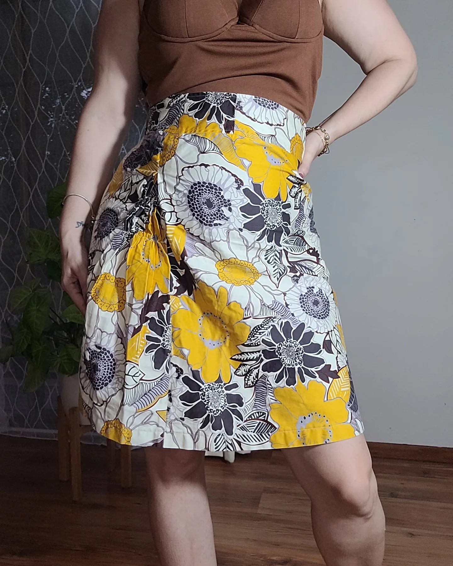 Stunning floral skirt by Vanilla Ink - High waisted skirt.