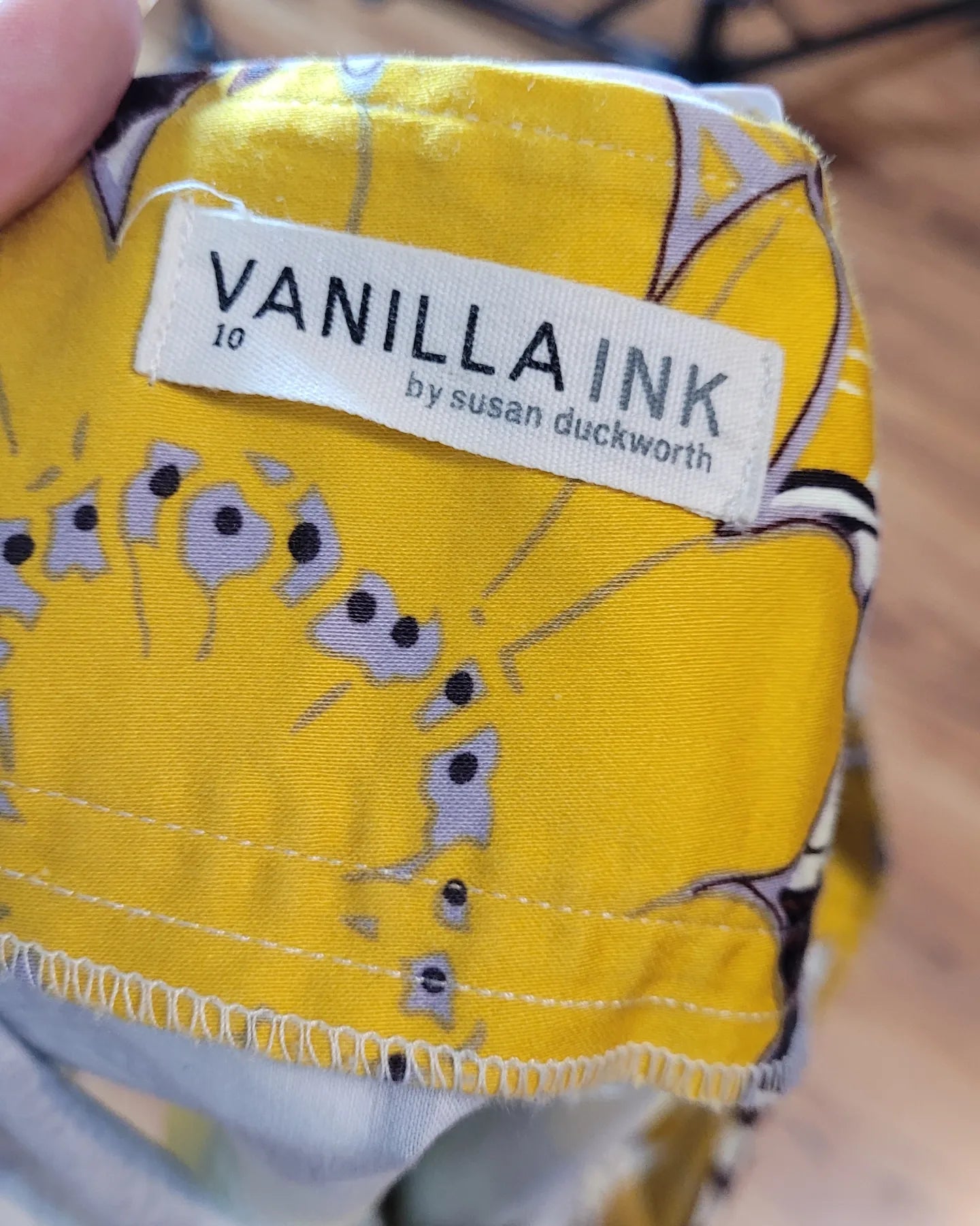 Stunning floral skirt by Vanilla Ink - High waisted skirt.