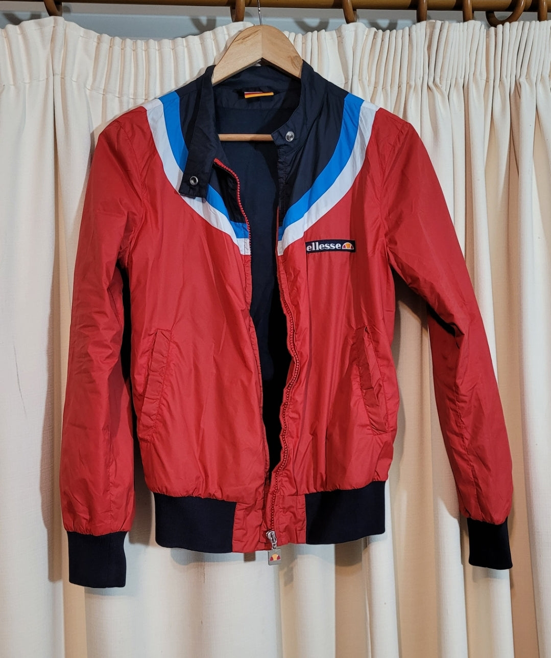 Vintage Ellesse Zip-Up Jacket - Small Size.