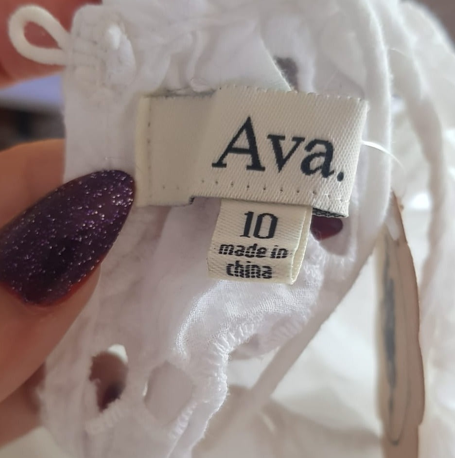 Lovely Ava Lace white playsuit Size 10