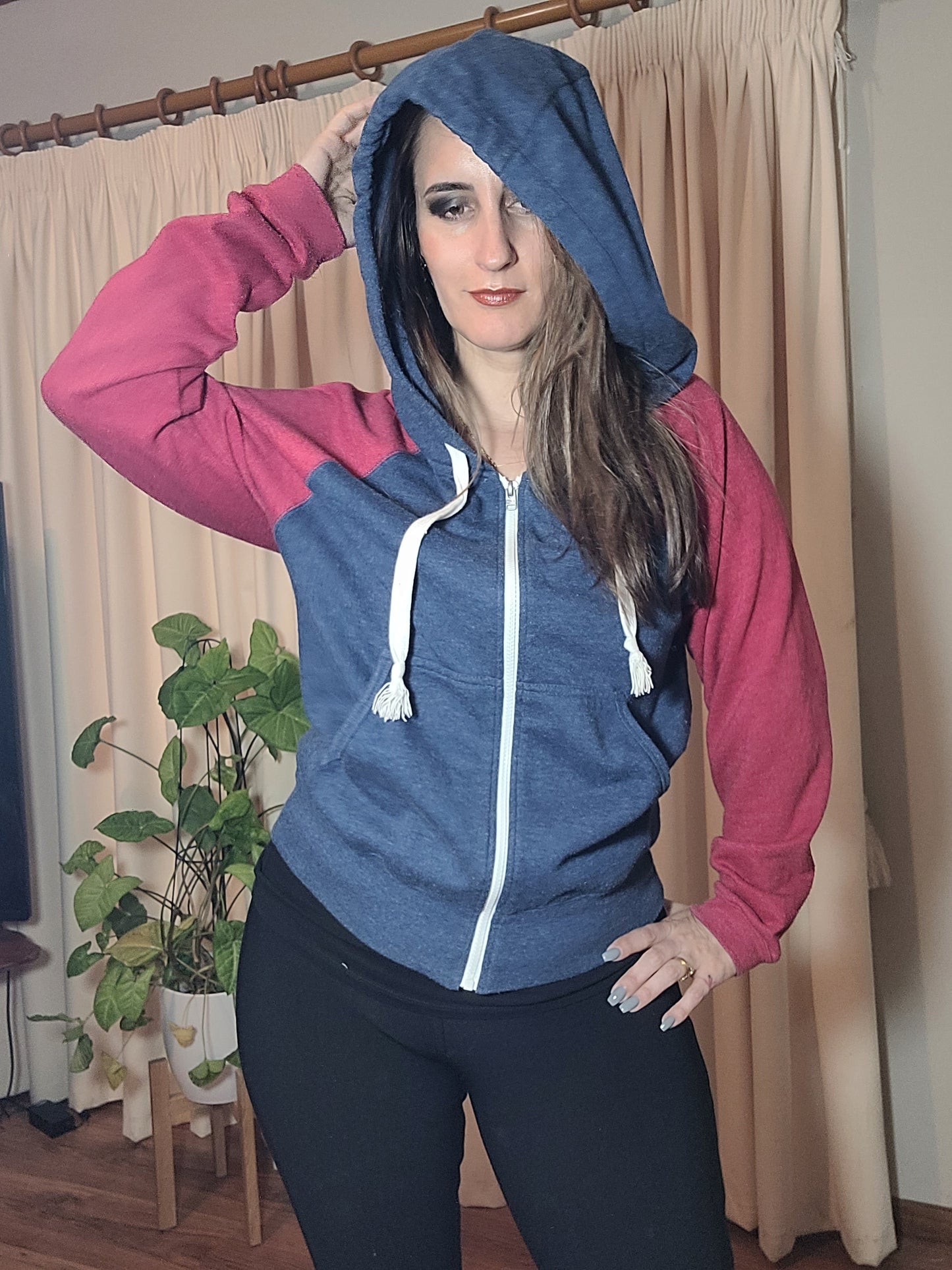 Zip up Roxy Hoodie Jacket in Blue Red Size