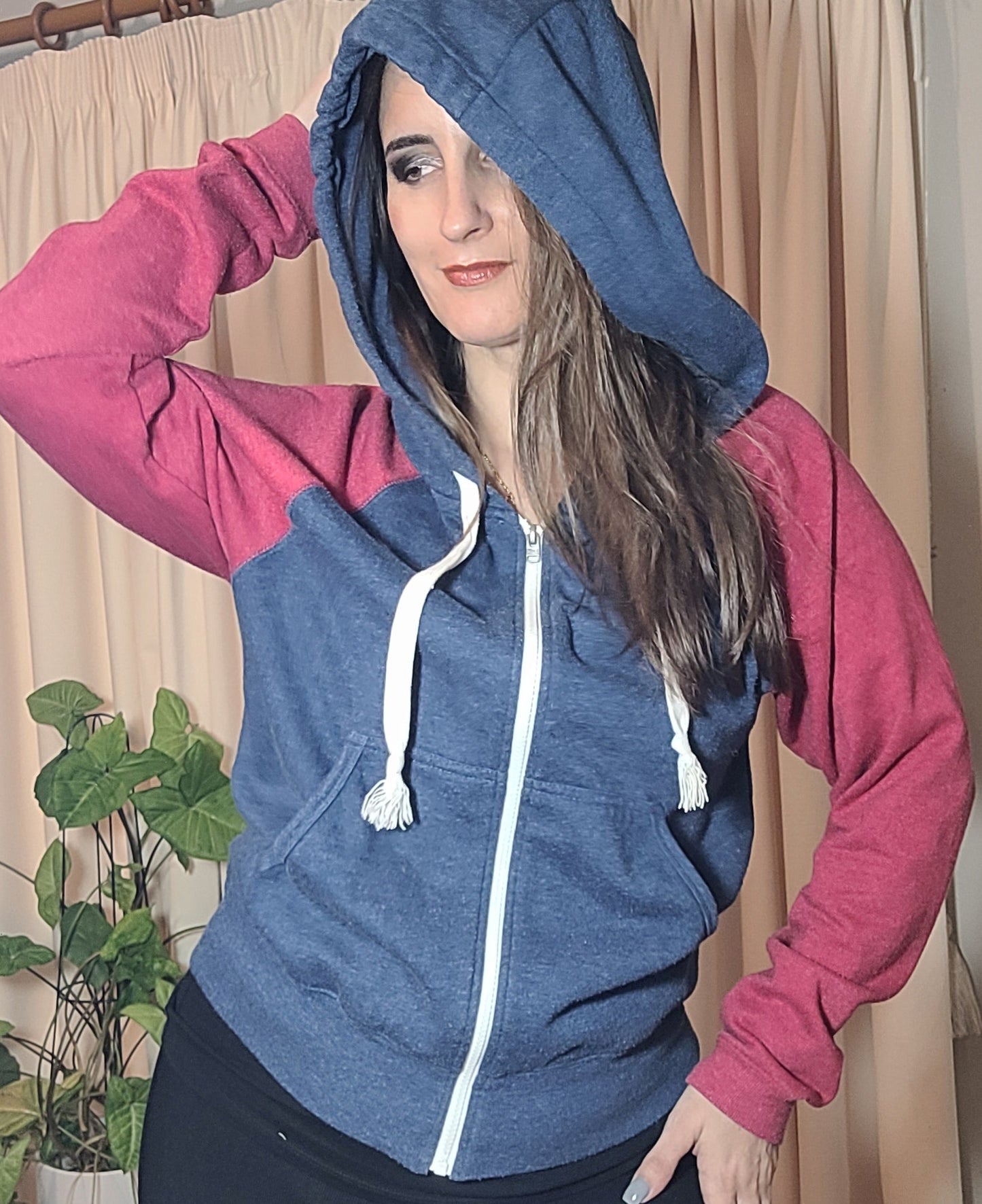 Zip up Roxy Hoodie Jacket in Blue Red Size