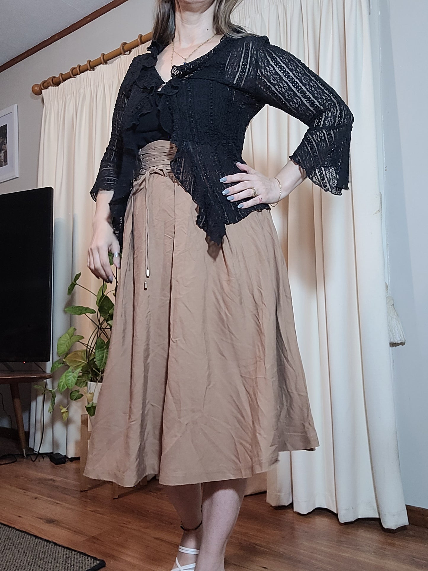 Lovely Lace Sunscreen Top- Cardi - Used lace Cardigan