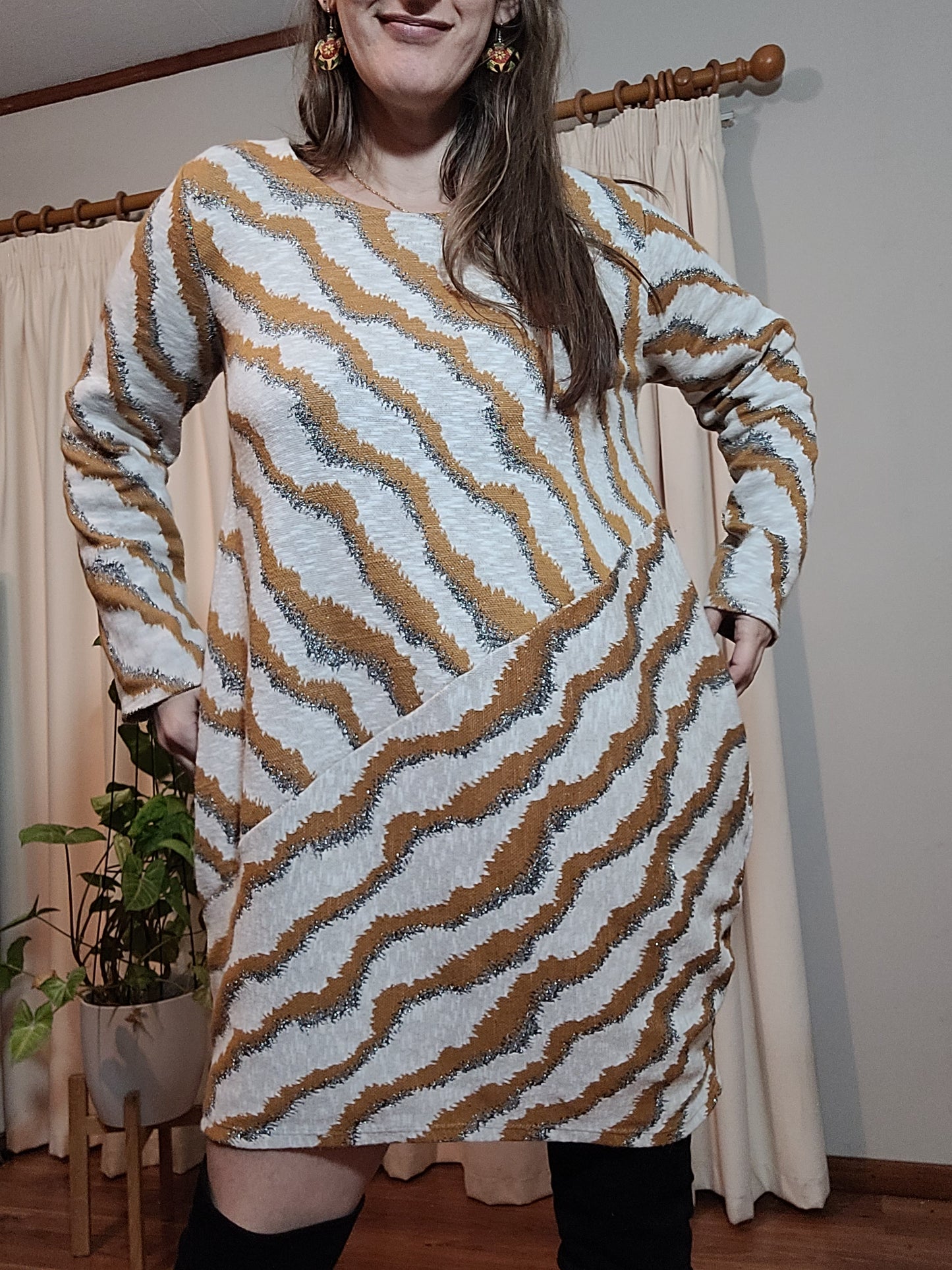 Stunning Zebra Print Preloved Dress. Crewneck Dress