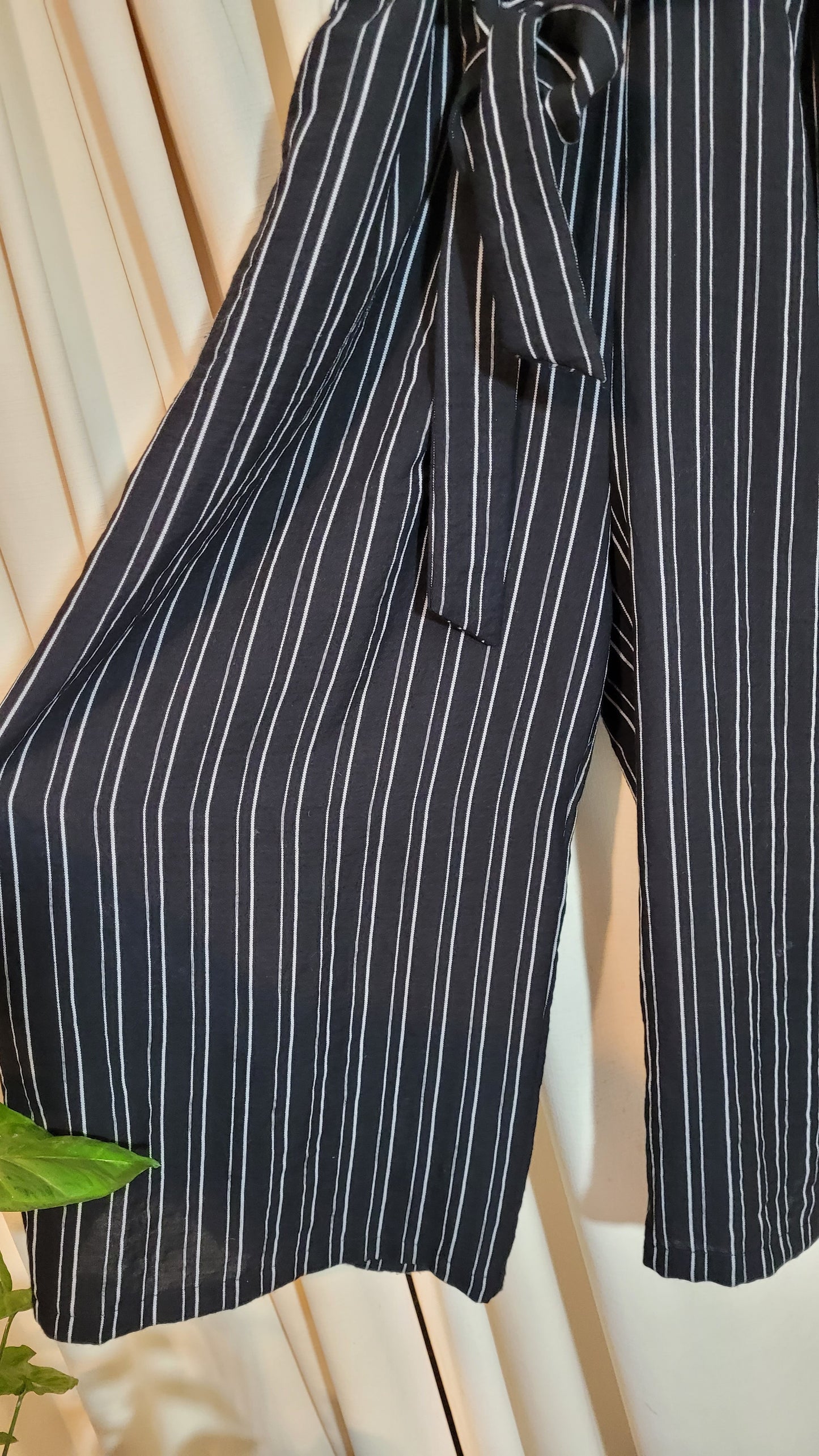 lovely used Jumpsuit - Belted jumpsuit - striped jumpsuit Size 14.