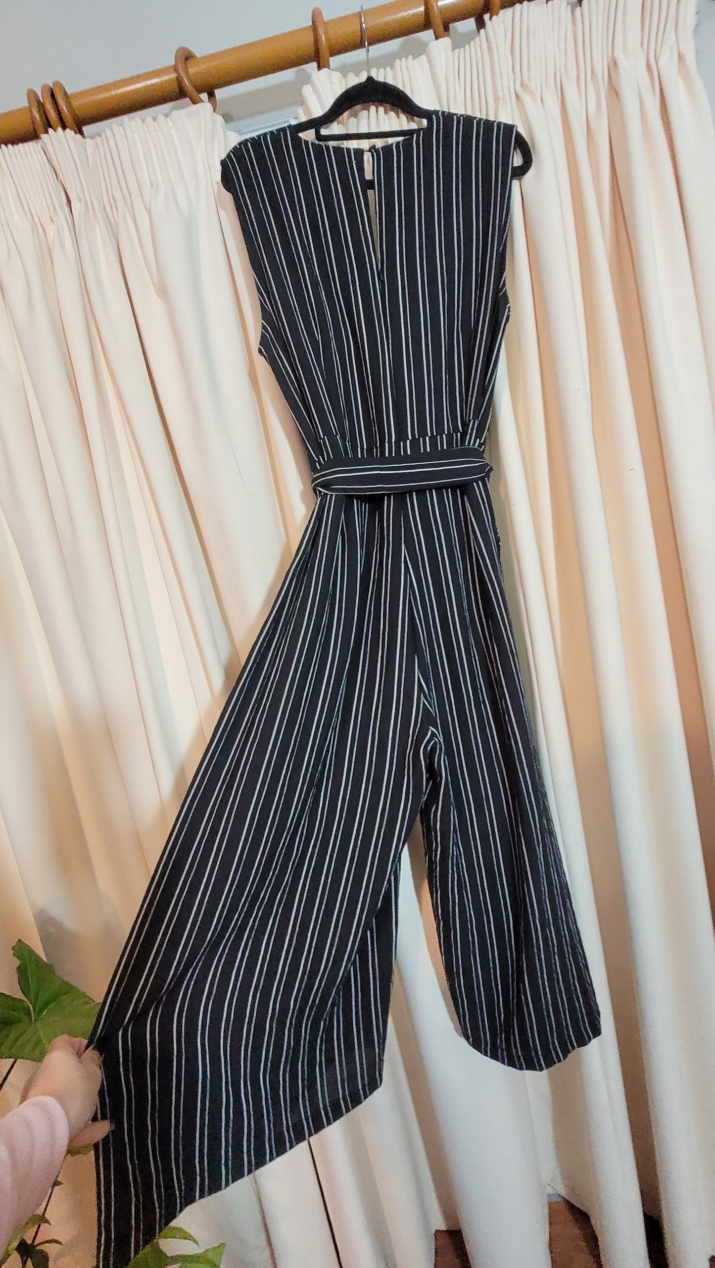 lovely used Jumpsuit - Belted jumpsuit - striped jumpsuit Size 14.