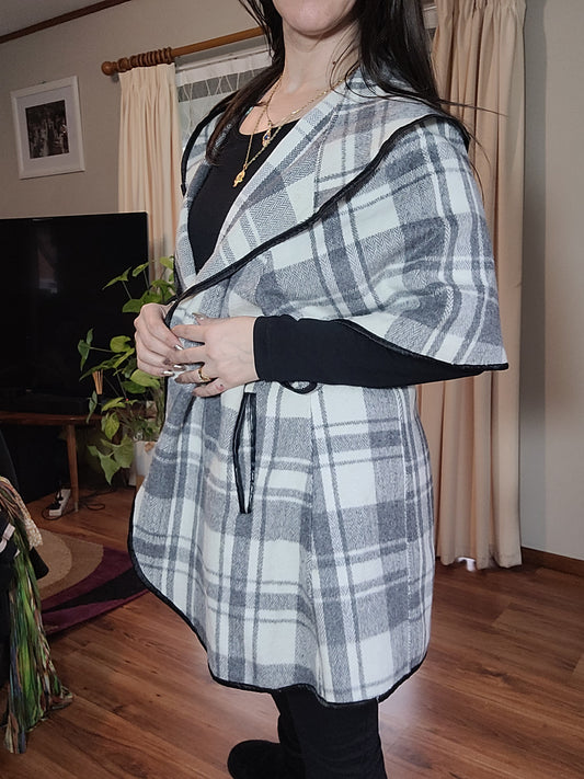 Lovely Plaid Coat - Poncho style