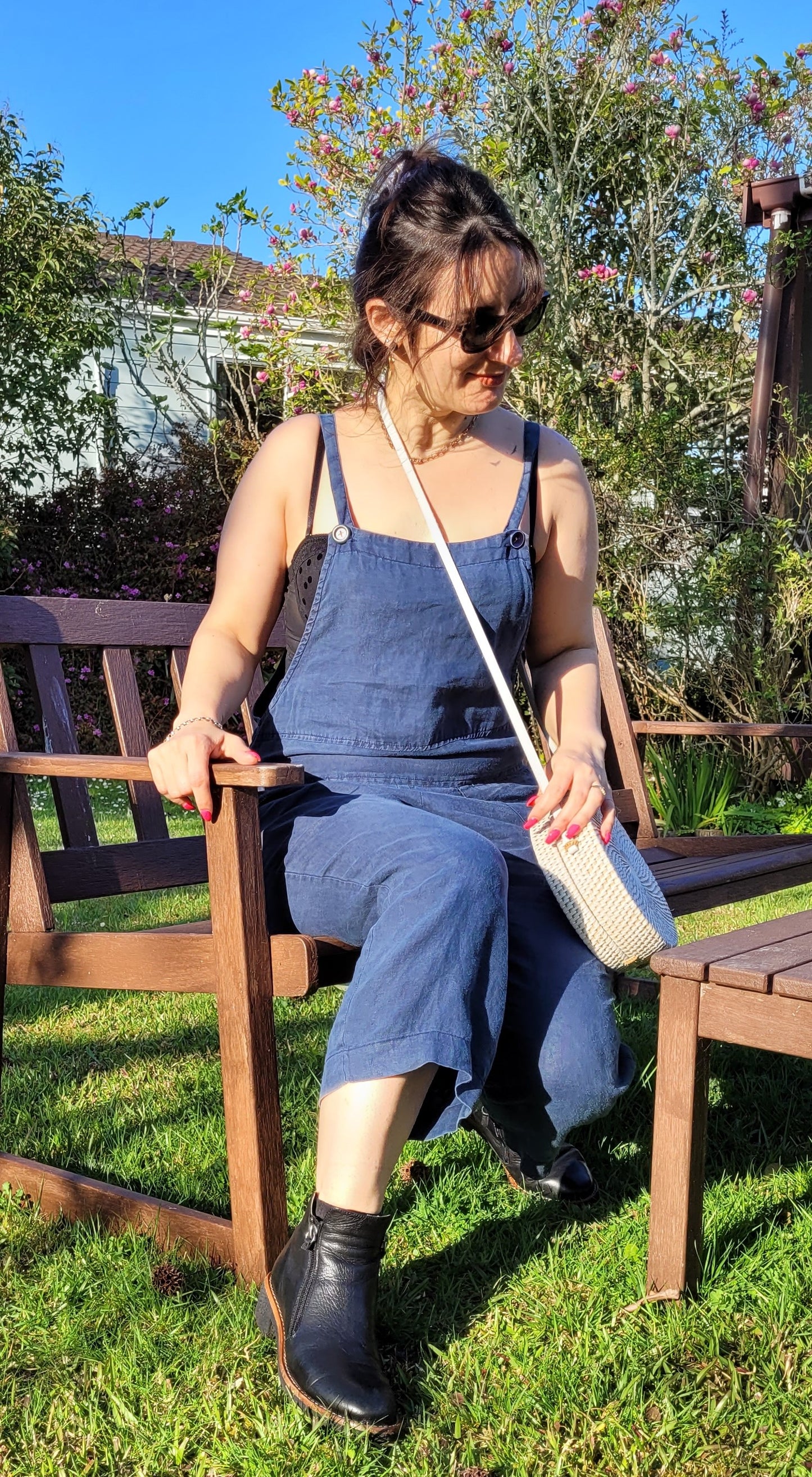 Bohemian Bliss: Handmade Navy Blue Linen Jumpsuit - Second Hand Gem