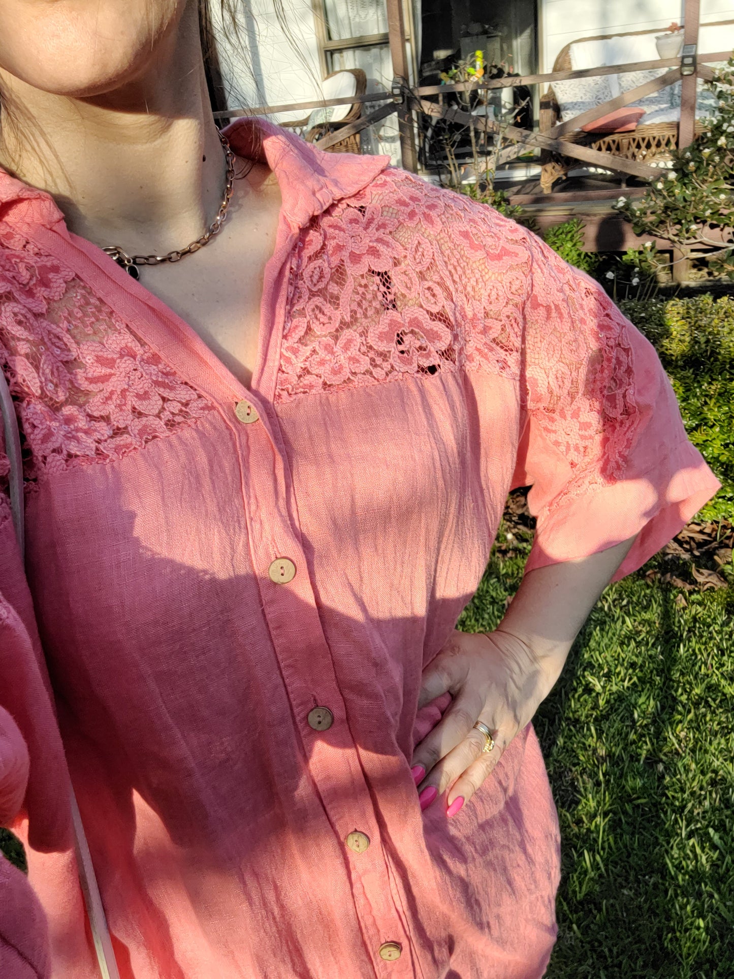 Italian Linen Blouse: Coral Chic for Discerning Tastes