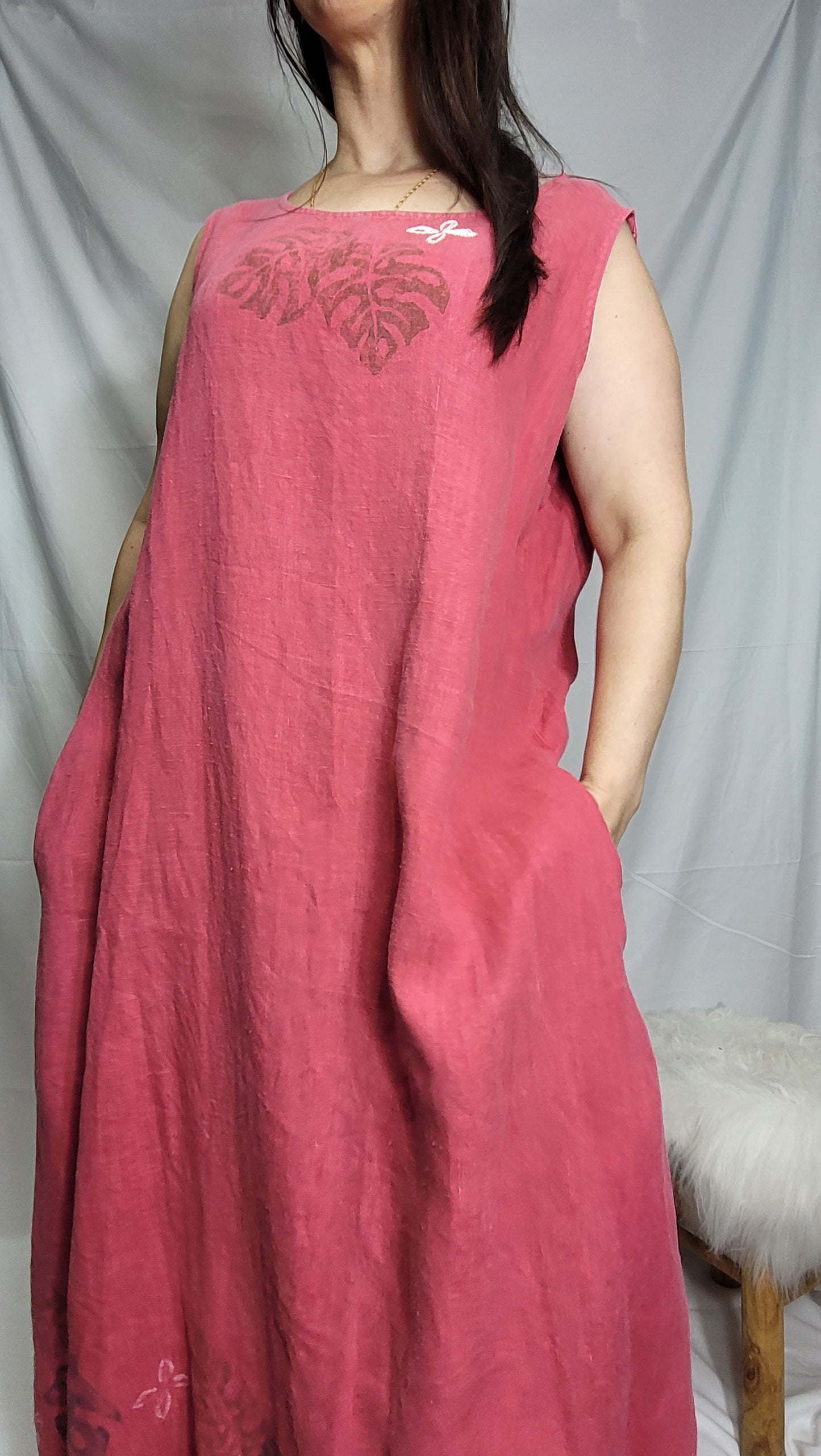 Chic and Comfy: second-hand Linen Pink Maxi Dress, Size XL