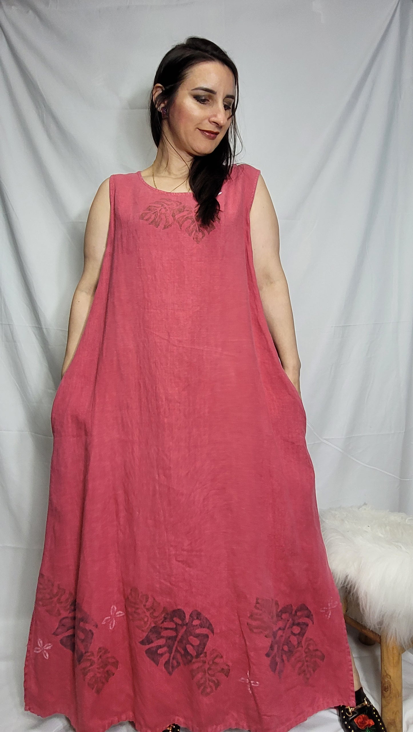 Chic and Comfy: second-hand Linen Pink Maxi Dress, Size XL