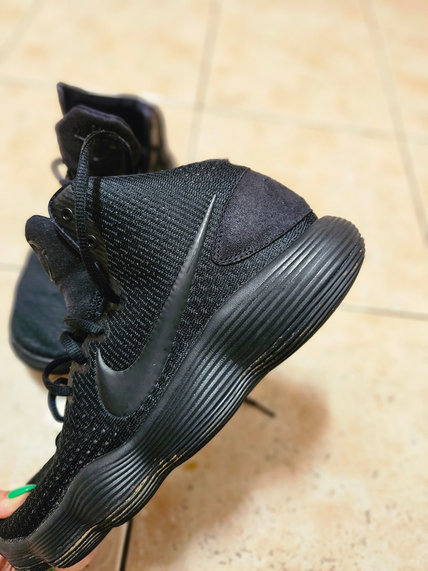 Used Nike shoes Nike Men's Black Trainers Hyperdunk 2017 Triple Black. Size 10US/9UK/44Eur