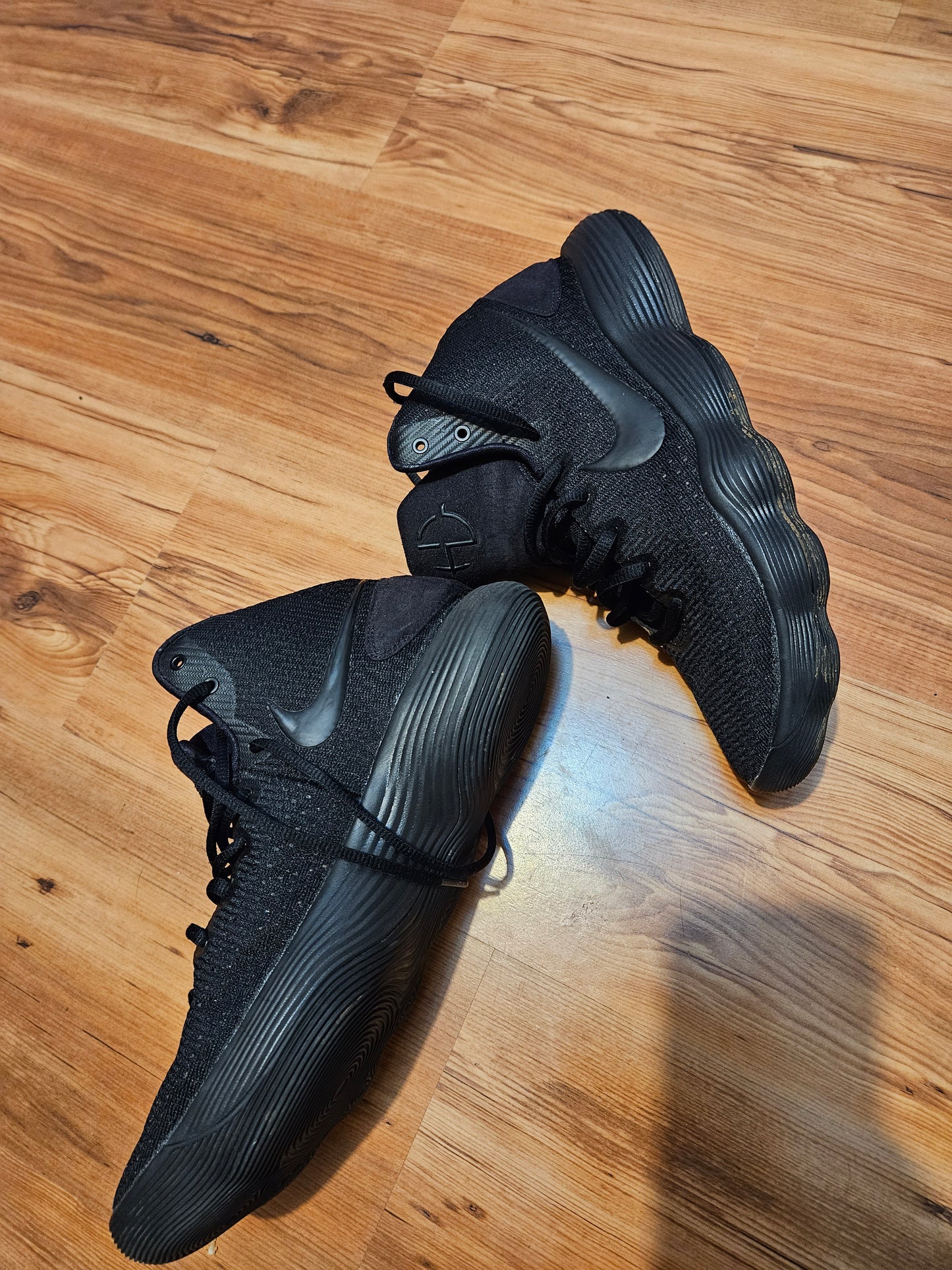 Used Nike shoes Nike Men's Black Trainers Hyperdunk 2017 Triple Black. Size 10US/9UK/44Eur