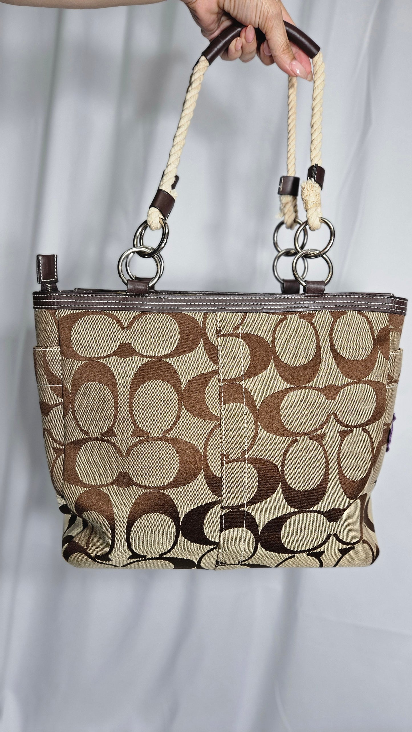 Vintage Coach-Inspired Patchwork Handbag – A Timeless Treasure